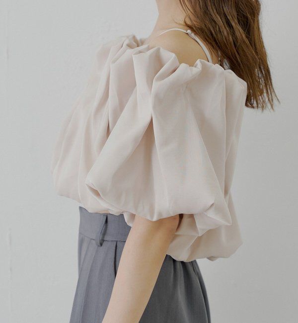  「【SALON by Chico】ギャザーバルーンオフショルブラウス」|シャツ・ブラウス|