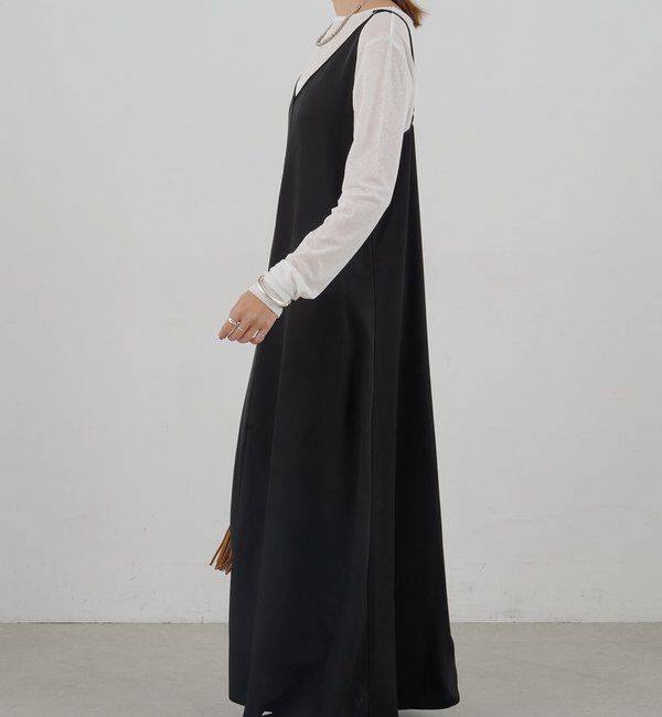  「《サイズ展開》Vネックサテンキャミワンピース」|ワンピース|