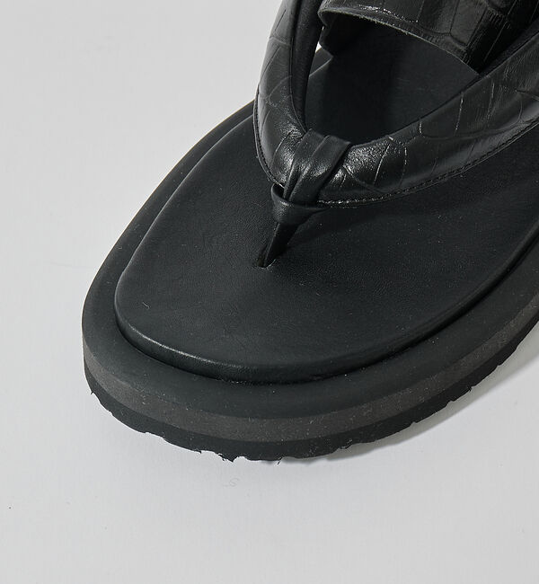 alfredoBANNISTER「＜クロコ型押し＞【WRAP SHOES】ボリュームソール雪駄 トングサンダル」|サンダル|