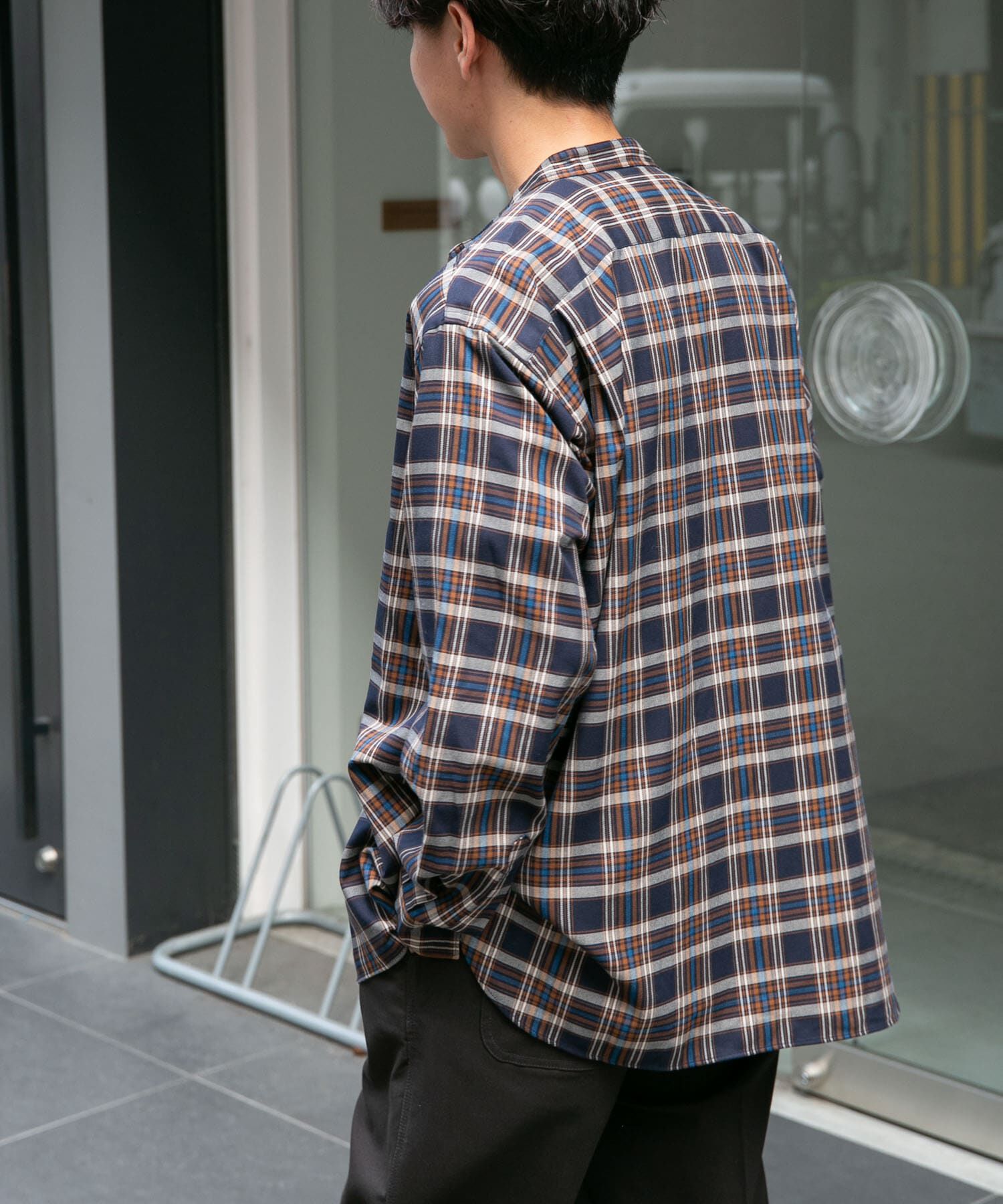 URBAN RESEARCH DOORS「FORK&SPOON　TRWバンドカラーシャツ」|シャツ・ブラウス|