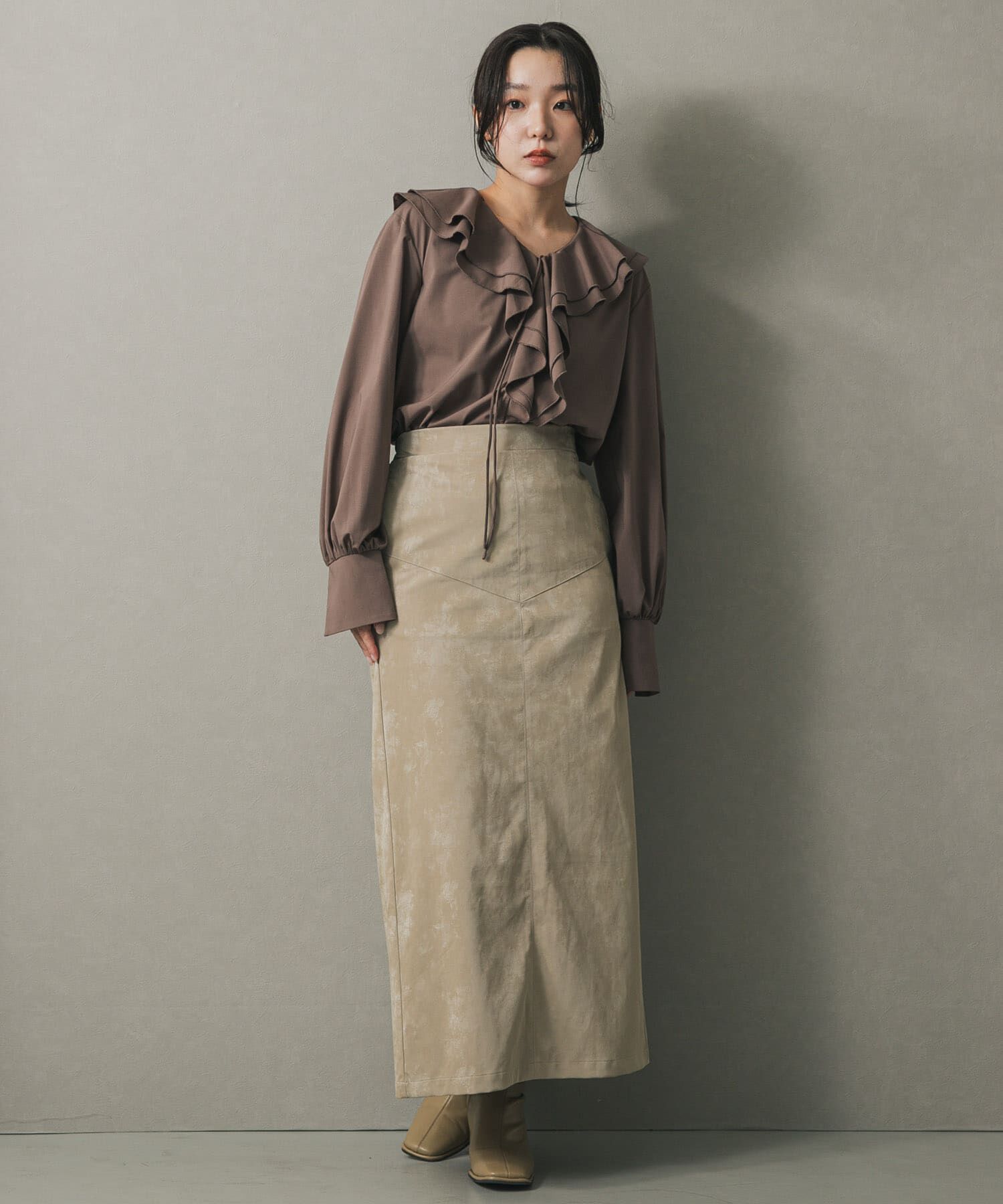 SENSE OF PLACE by URBAN RESEARCH「Vネックラッフルブラウス」|シャツ・ブラウス|