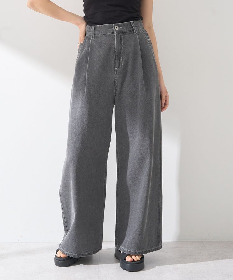 earth music&ecology「ワンポイントロゴ刺繍デニムパンツ」|デニム|Black