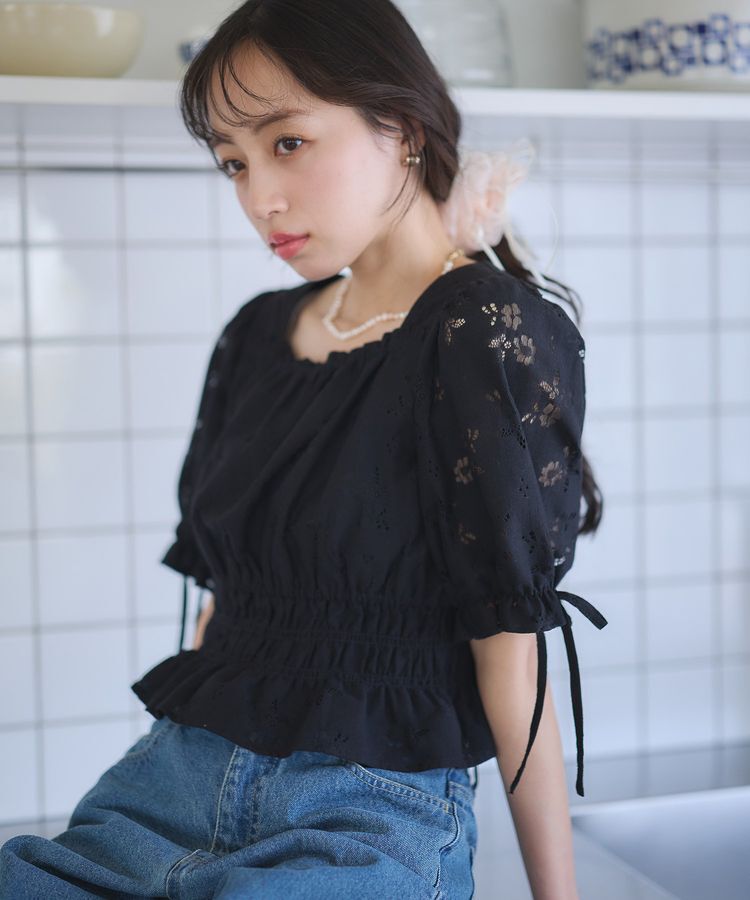 earth music&ecology「透かし花柄ブラウス」|シャツ・ブラウス|