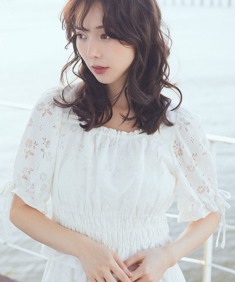 earth music&ecology「透かし花柄ブラウス」|シャツ・ブラウス|