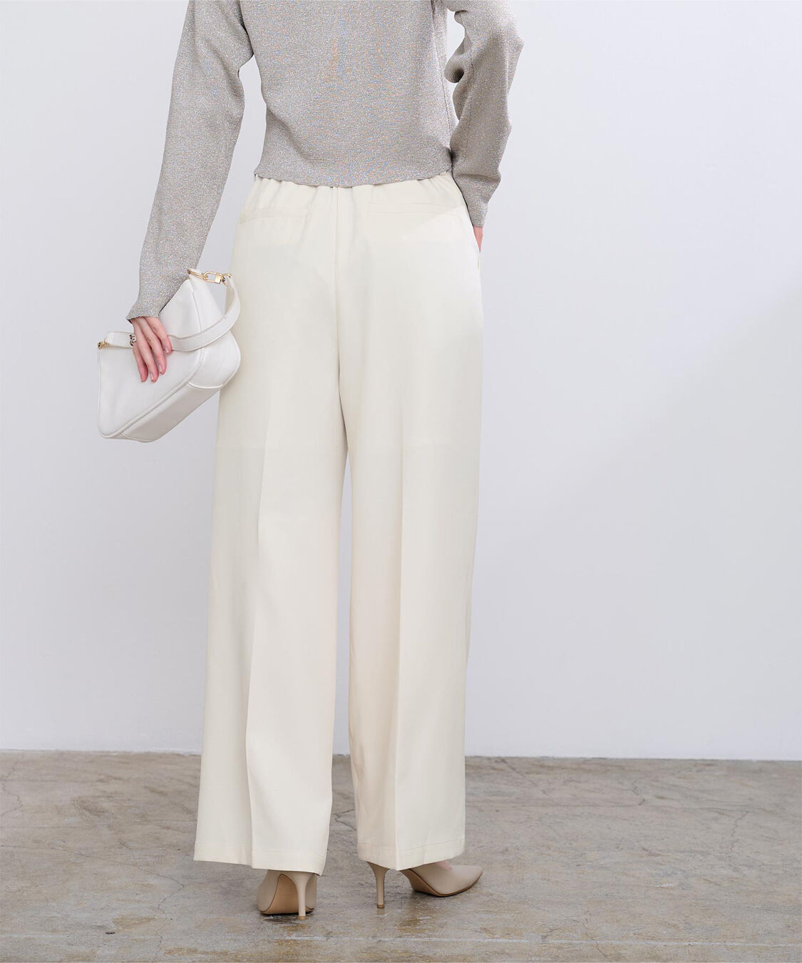 ur's「ワンタックカラーワイドパンツ」|スラックス|