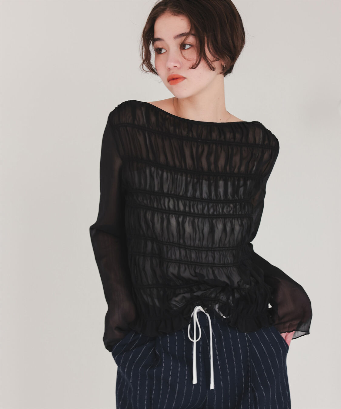 titivate「シアー楊柳シャーリングブラウス」|シャツ・ブラウス|ブラック