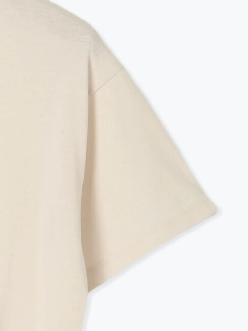 Lugnoncure「ネックレス刺繍プリントTシャツ」|Tシャツ・カットソー|