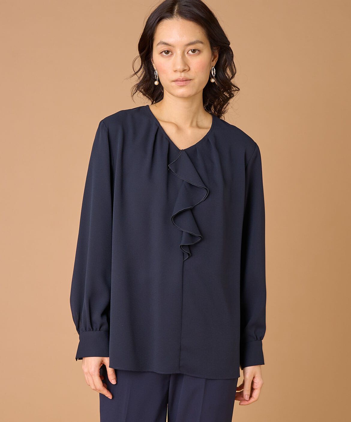 INED「ラッフルブラウス」|シャツ・ブラウス|ネイビー