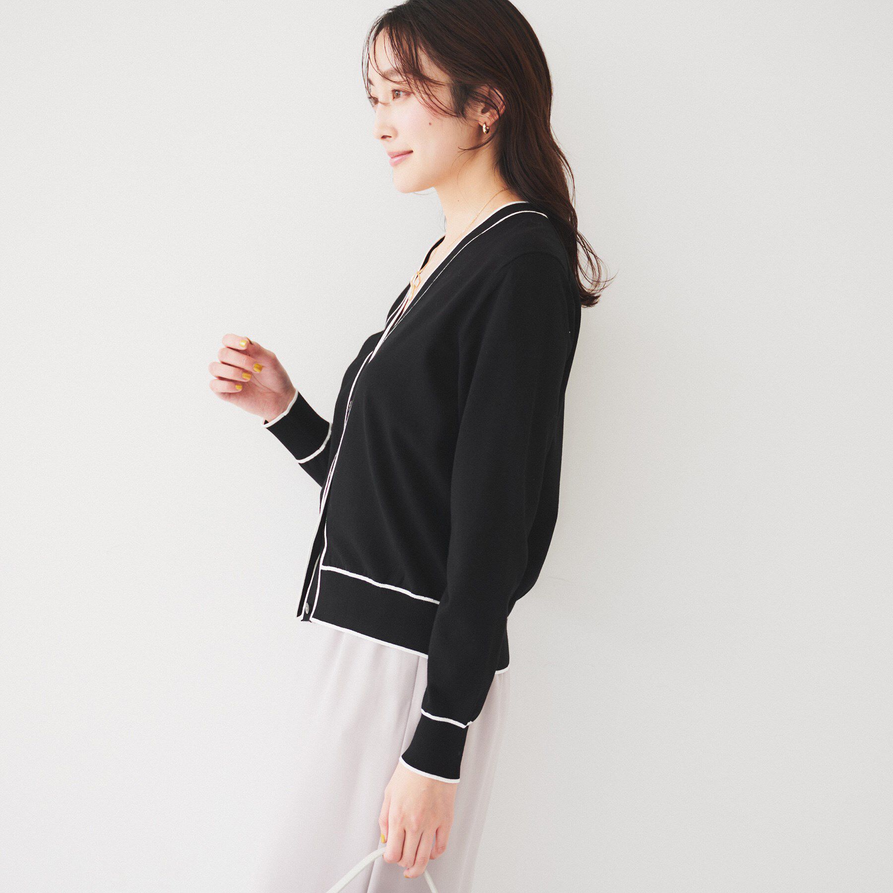 UNTITLED「【アンサンブル可能】配色Vネックカーディガン」|カーディガン|