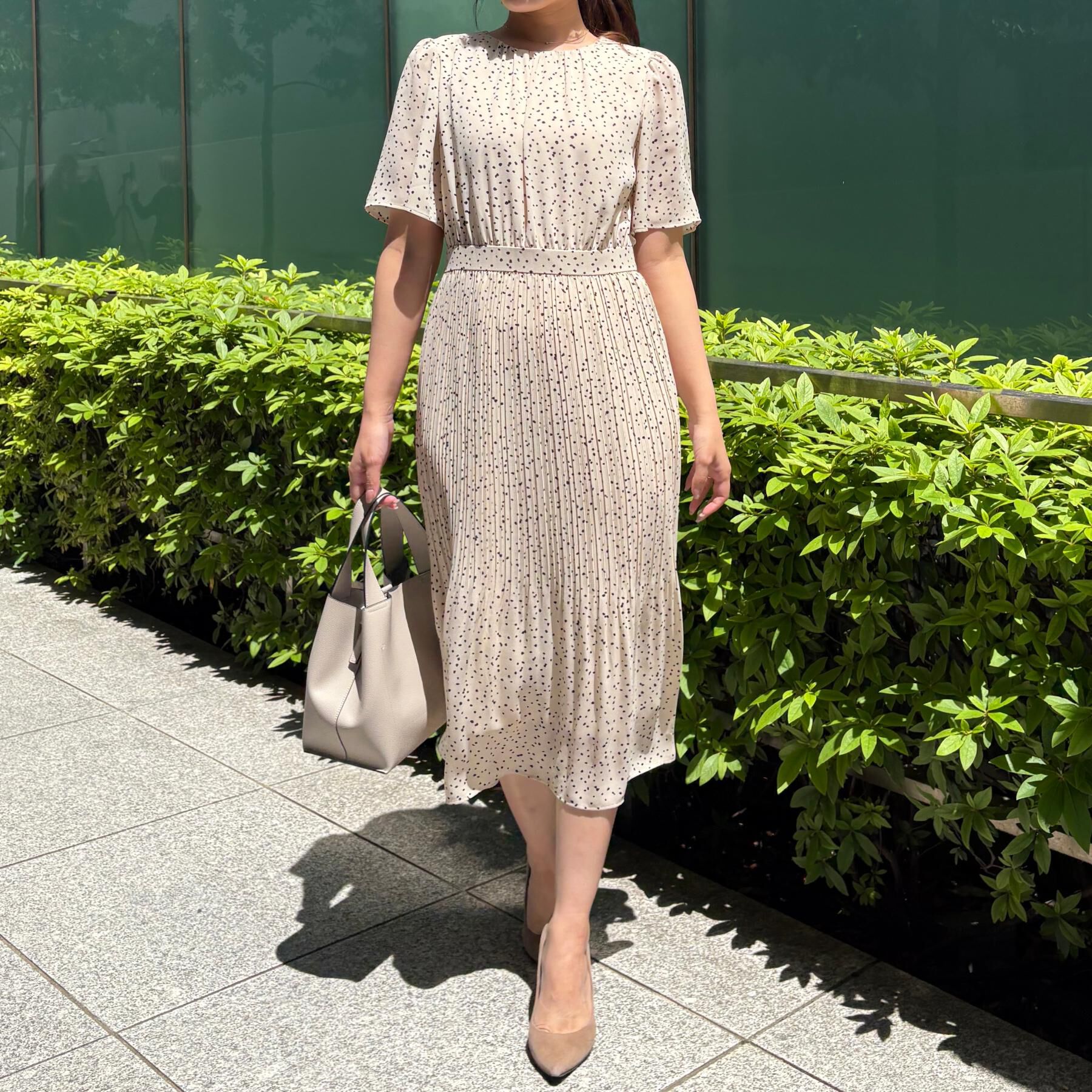 COUP DE CHANCE「【洗える／プリーツ加工】ランダムドットのプリーツワンピース」|ワンピース|