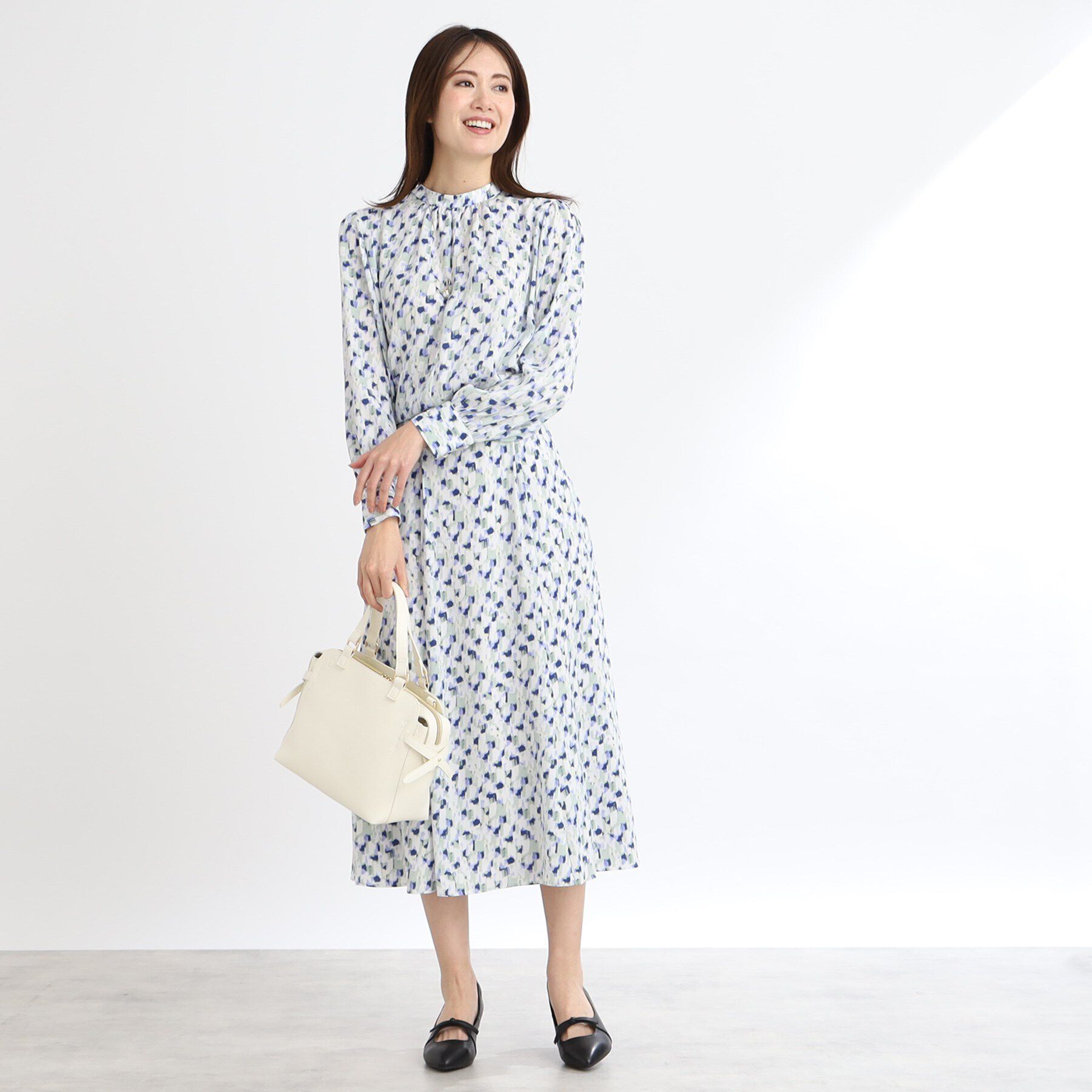 Reflect「【マシンウォッシュ可／セットアップ可】パフスリーブプリントブラウス」|シャツ・ブラウス|