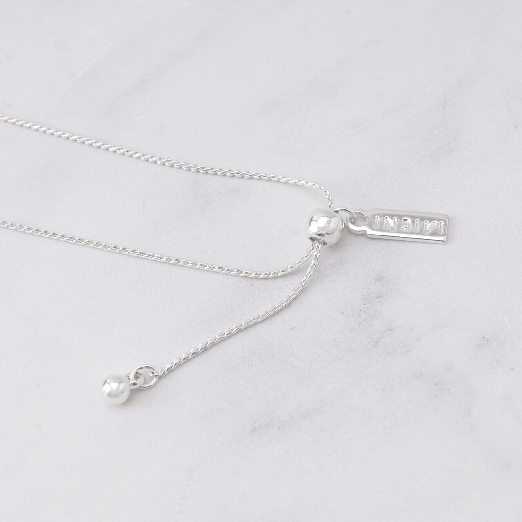 INDIVI「【フリードロップ】V型バー アクセントネックレス」|ネックレス|