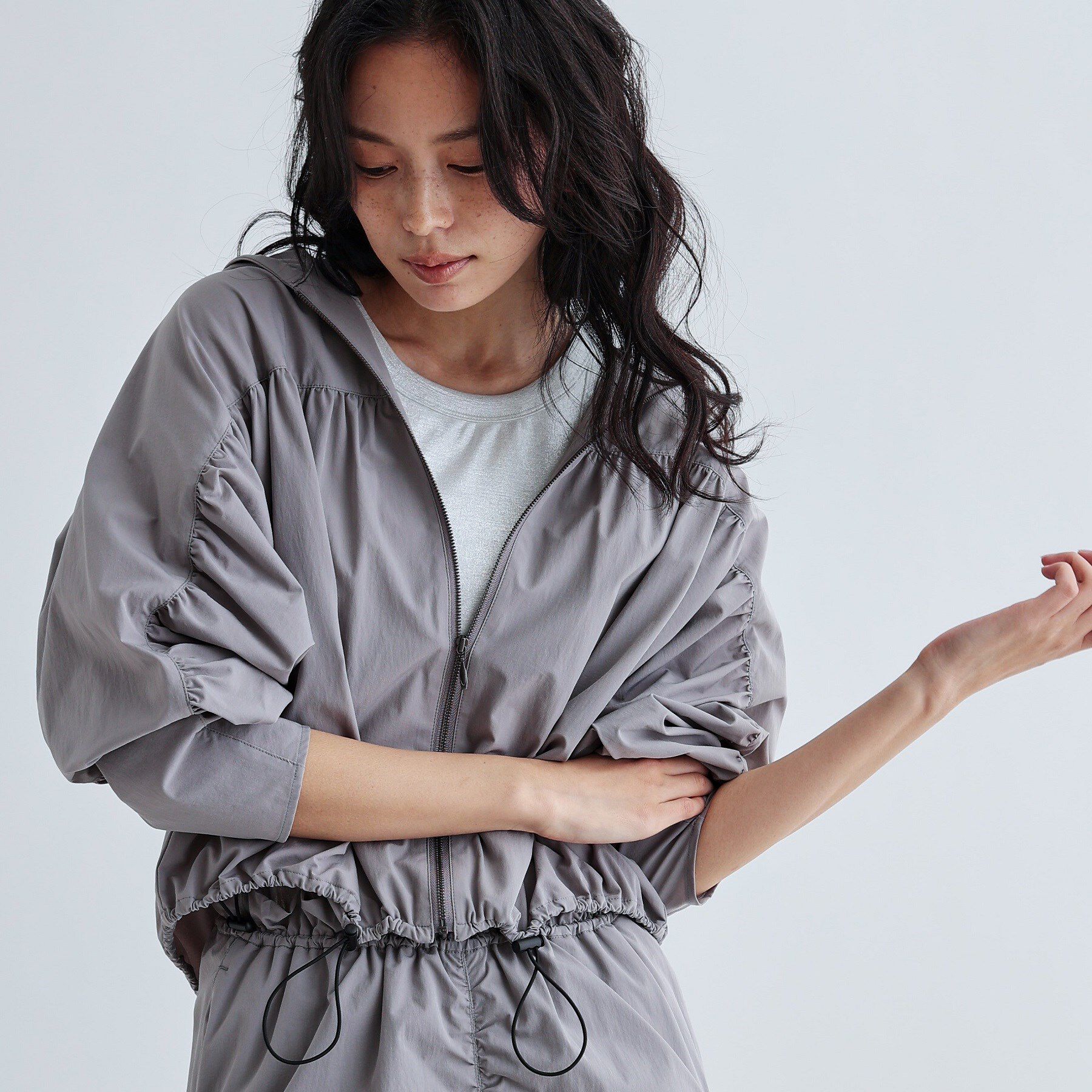 GALLEST「ギャザードルマンフーデットブルゾン」|ブルゾン・スタジャン|