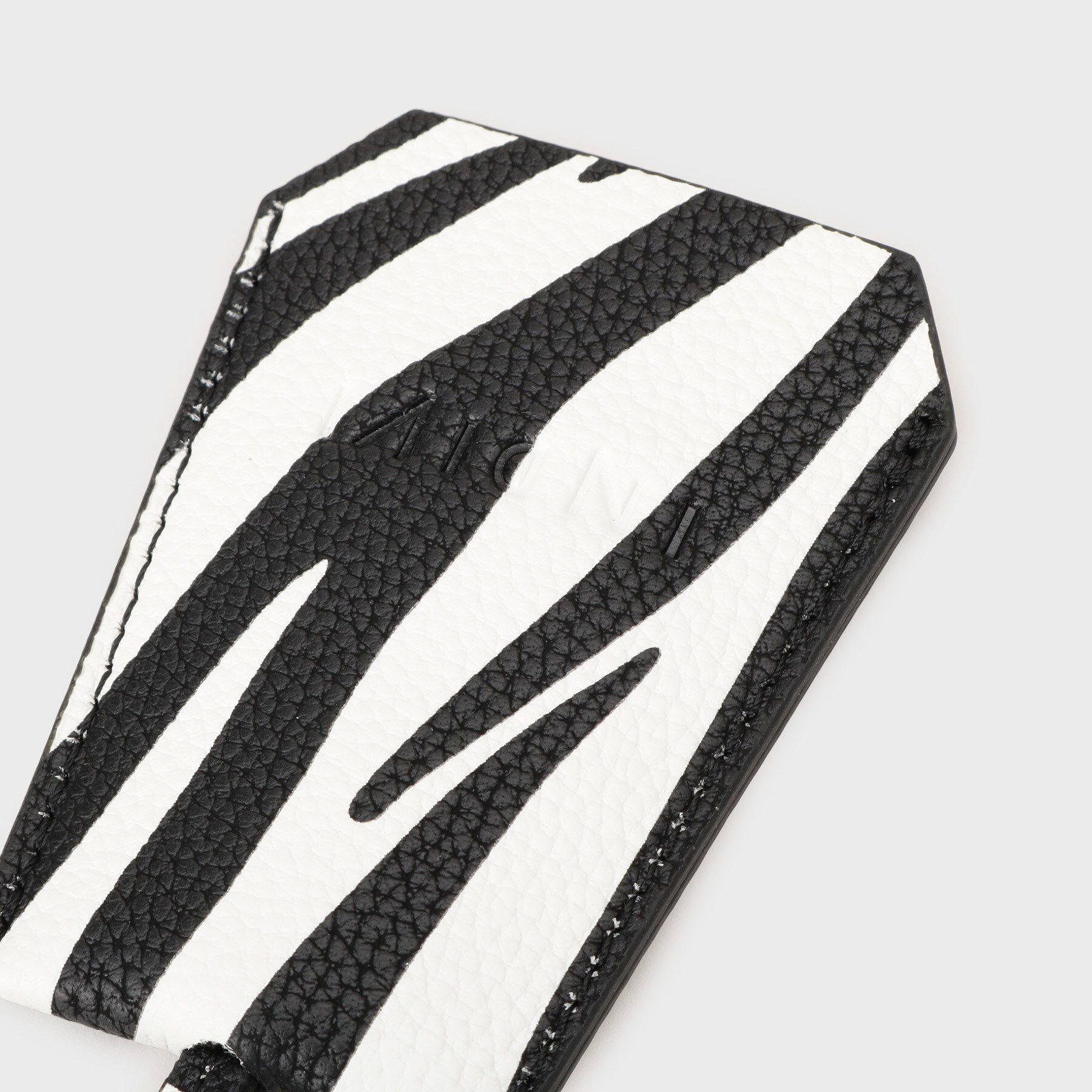 INDIVI「【2WAY】キーリングチャーム」|キーケース|