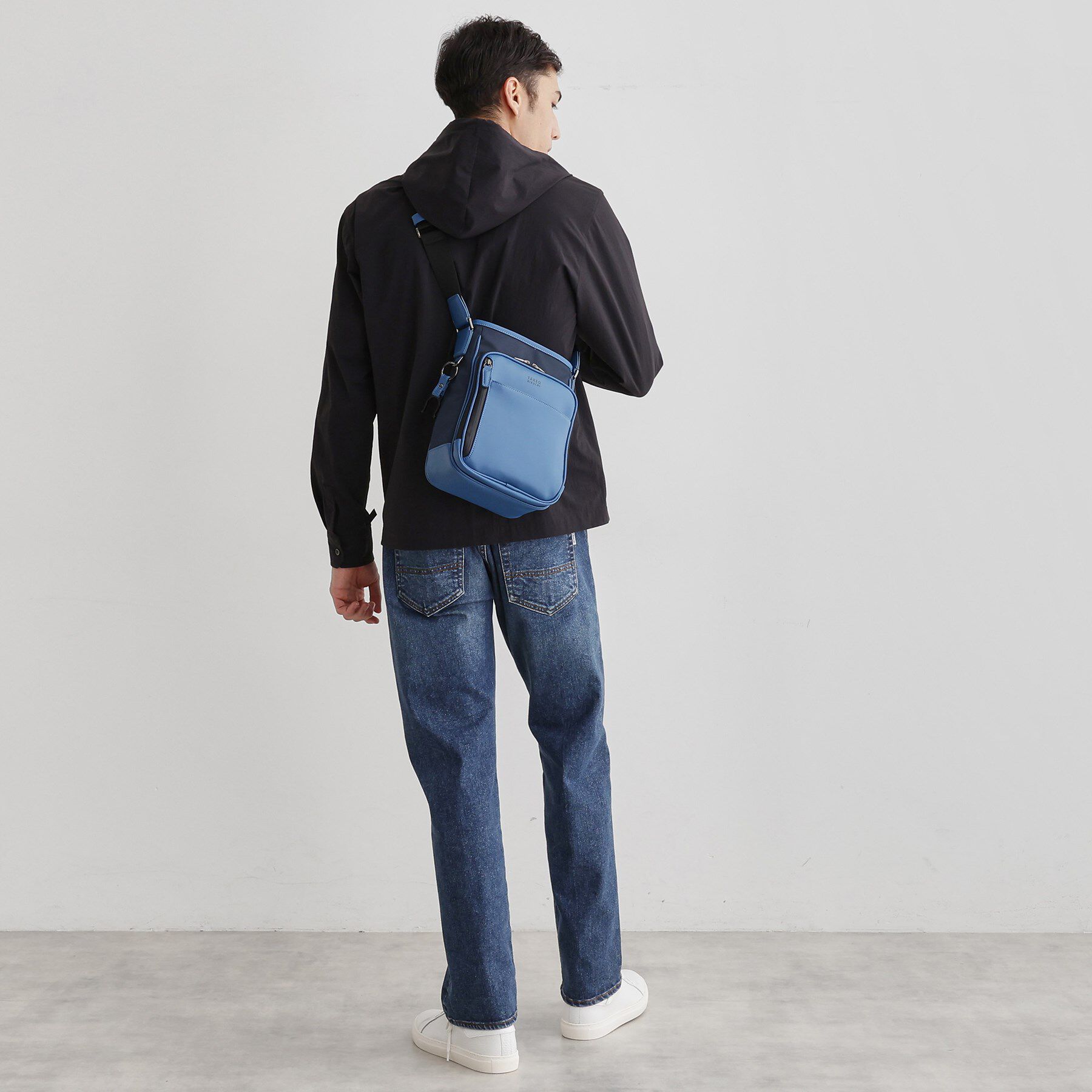 TAKEO KIKUCHI「【撥水機能】 CORDLEY（R）スマートショルダー」|ショルダー・メッセンジャー|