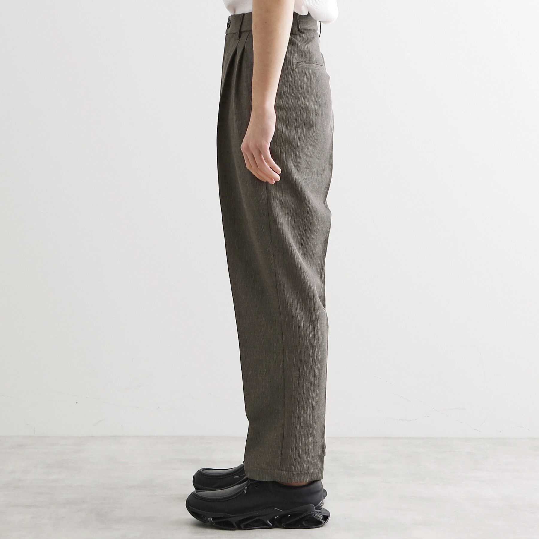 tk.TAKEO KIKUCHI「【セットアップ対応】テッククレープルーズテーパードパンツ」|その他|