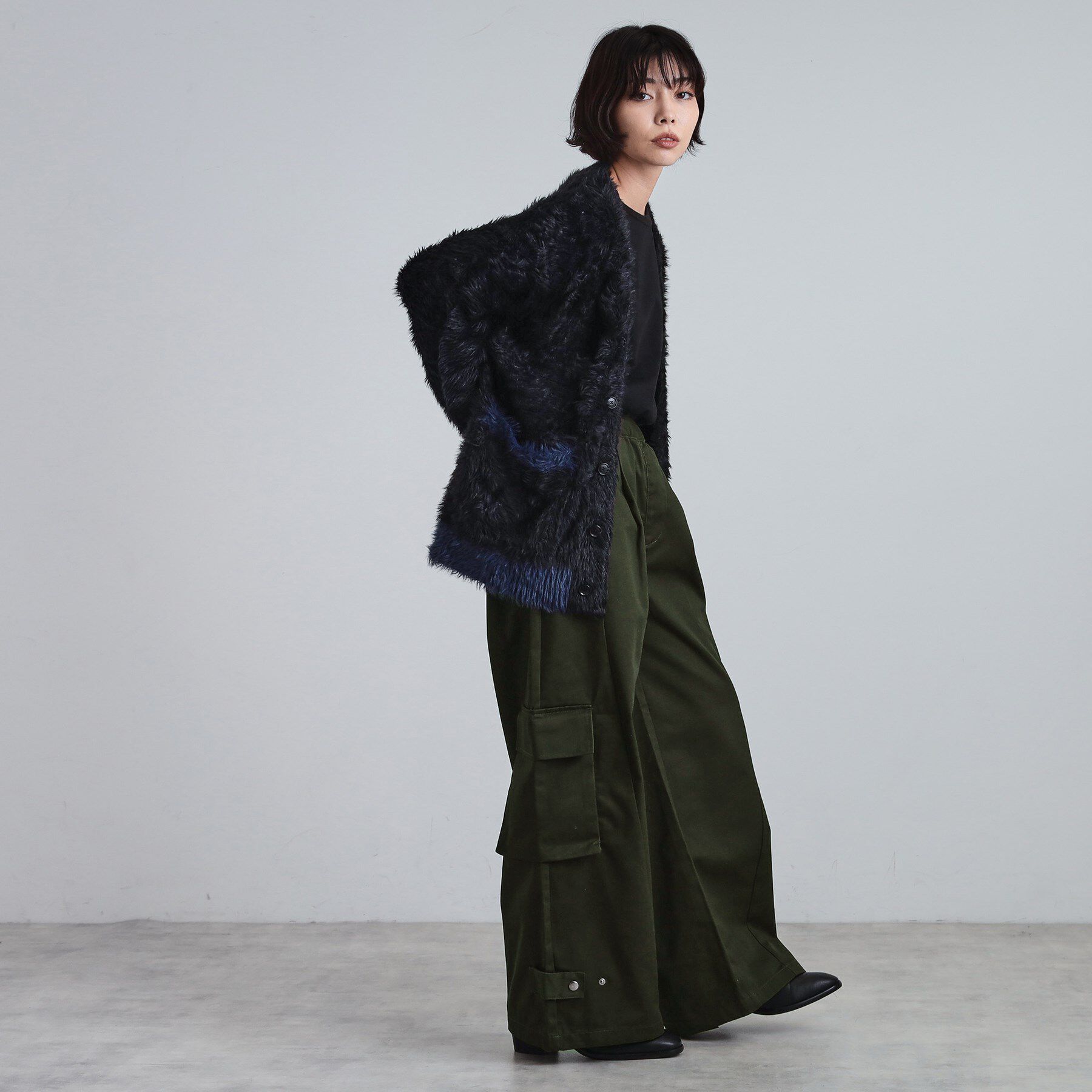 tk.TAKEO KIKUCHI「バイカラーフェザーニットカーディガン」|カーディガン|