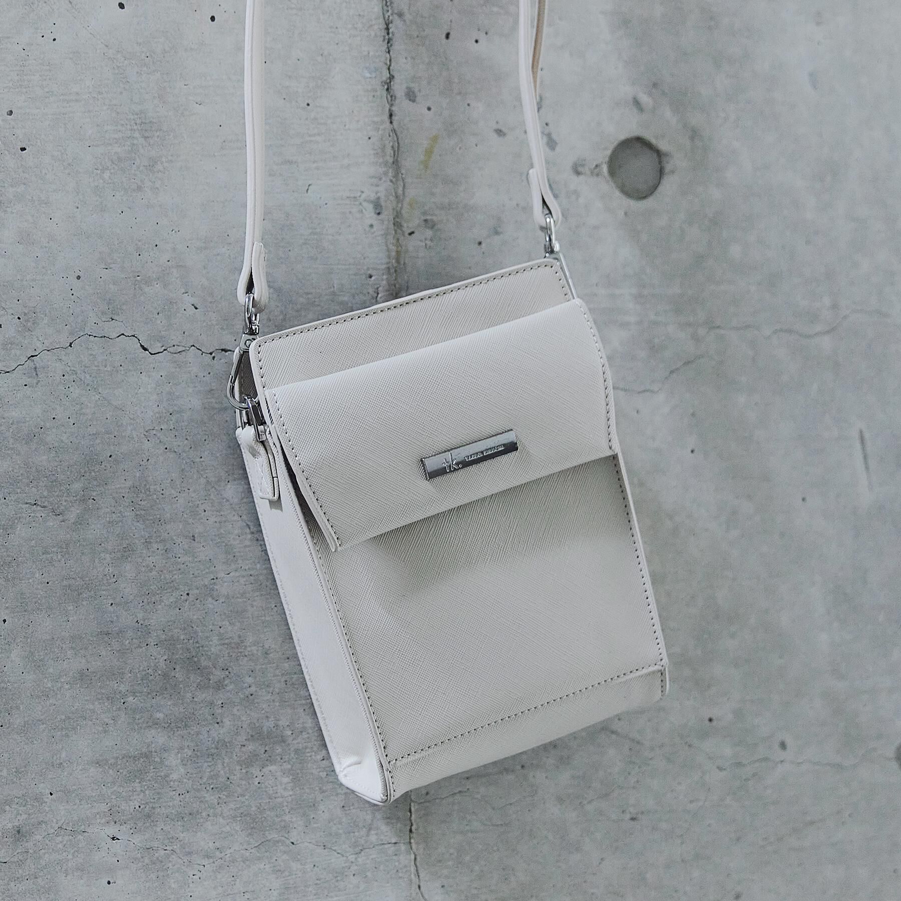 tk.TAKEO KIKUCHI「ドッキングミニショルダーバッグ」|ショルダー・メッセンジャー|アイボリー(104)