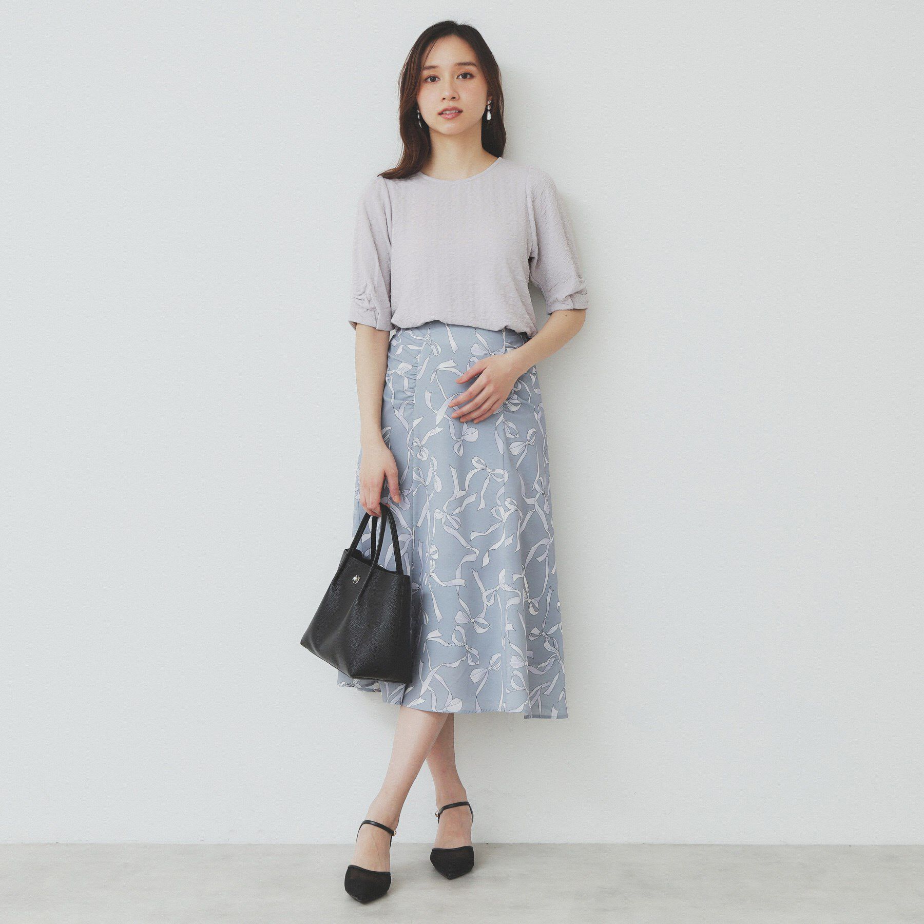 index「シボジャカードタックギャザートップス【洗濯機洗い可】」|Tシャツ・カットソー|