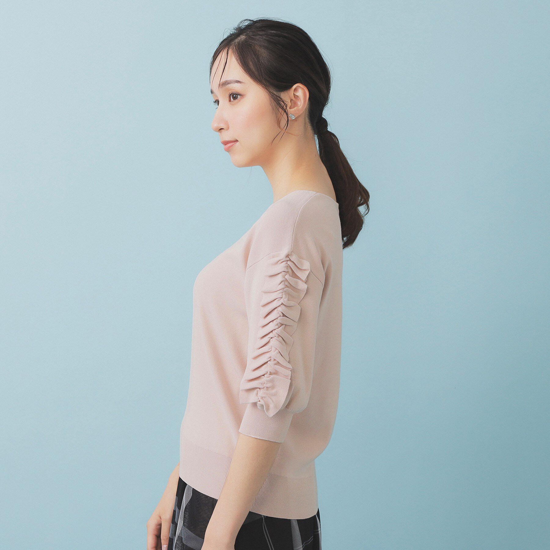 index「ラップフリルVネックニット【洗濯機洗い可/接触冷感/UVケア】」|ニット・セーター|