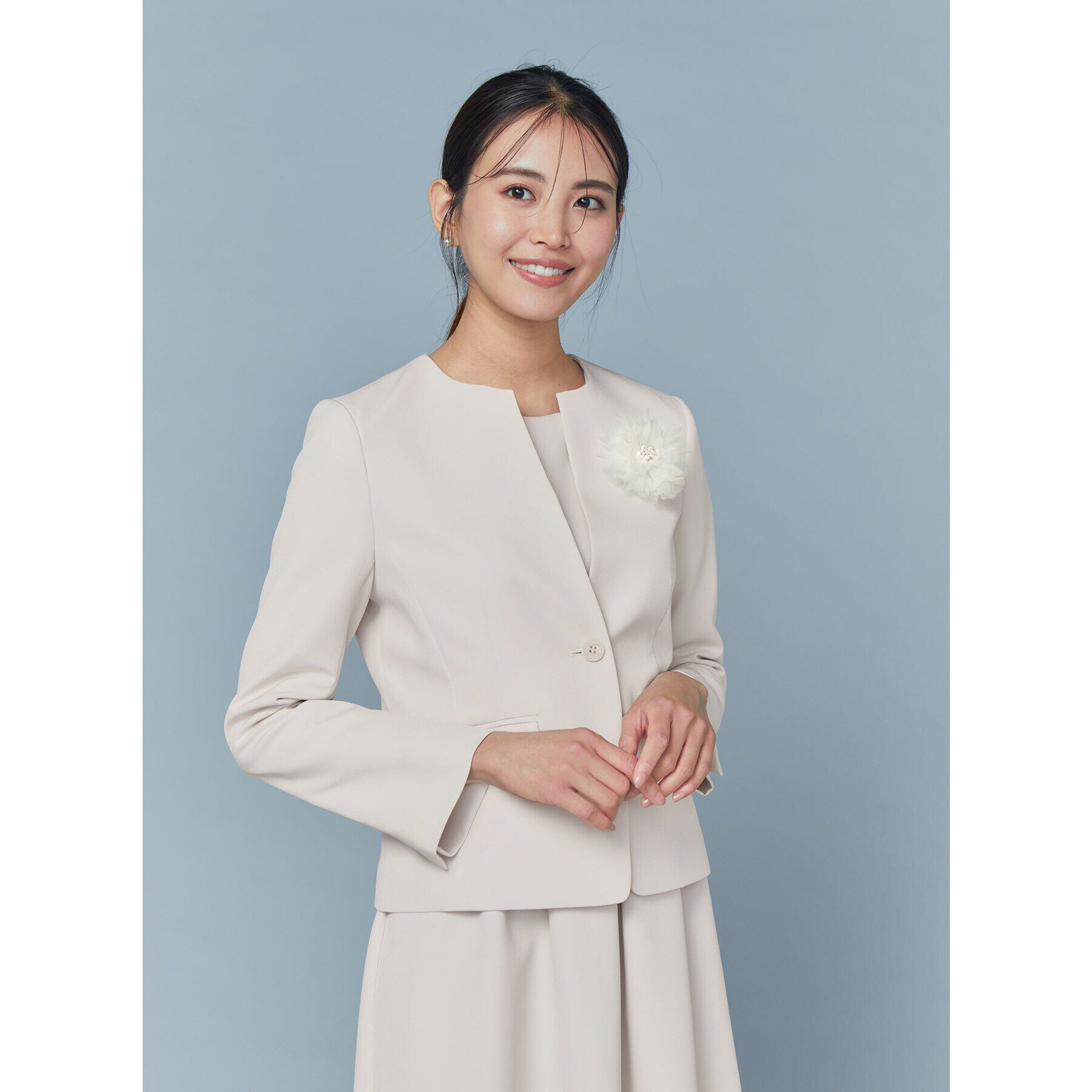 OPAQUE.CLIP「《通勤・セレモニーセットアップ対応》キーネックジャケットダブルクロス【洗濯機洗い可】」|ノーカラージャケット|