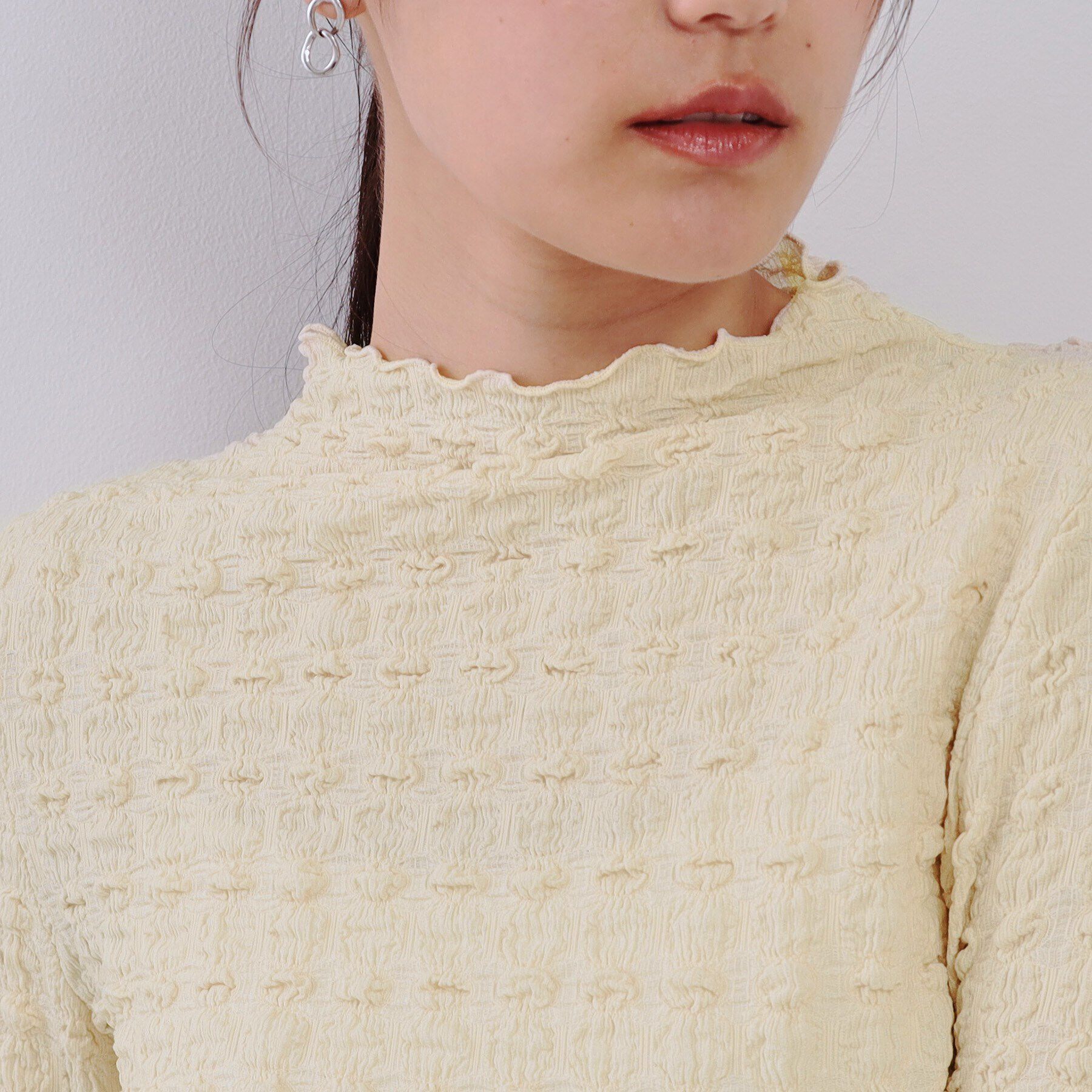 OPAQUE.CLIP「ぽこぽこハイネックカットソー【洗濯機洗い可】」|Tシャツ・カットソー|