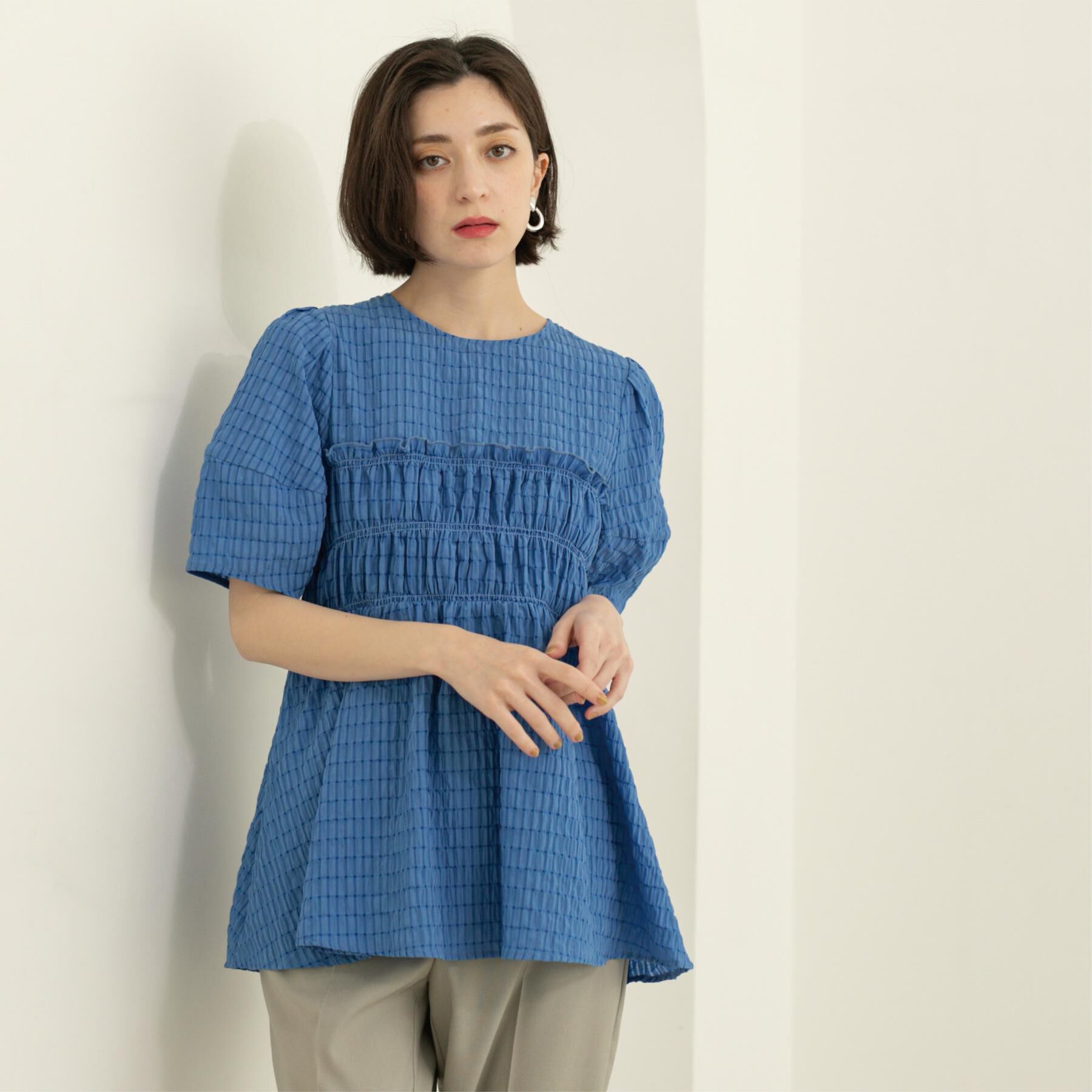 OPAQUE.CLIP「シャーリングペプラムブラウス【洗濯機洗い可】」|シャツ・ブラウス|