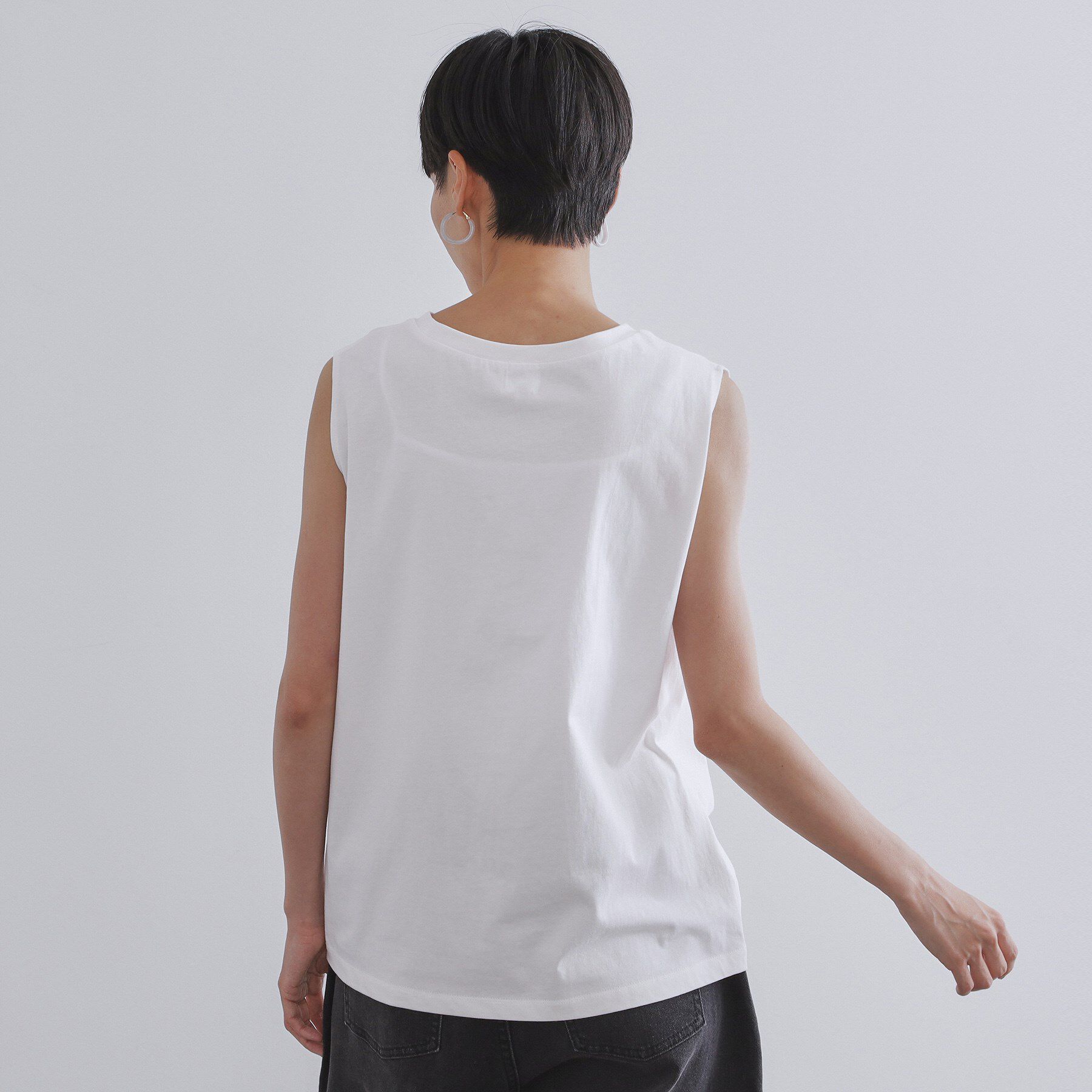 OPAQUE.CLIP「《CanCam掲載》ツインセット/フリルキャミビスチェ&times;フレンチスリーブカットソー【洗濯機洗い可】」|Tシャツ・カットソー|