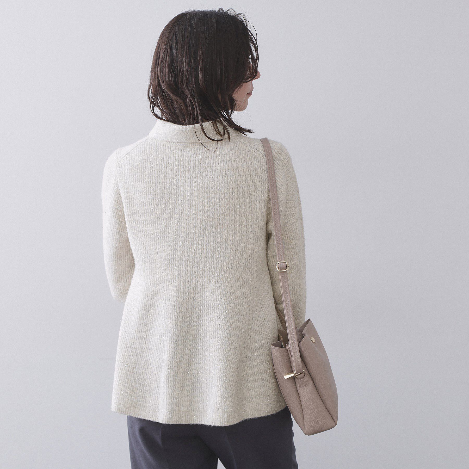 OPAQUE.CLIP「スパンコールラメ衿2WAYペプラムニット【洗濯機OK】」|ニット・セーター|