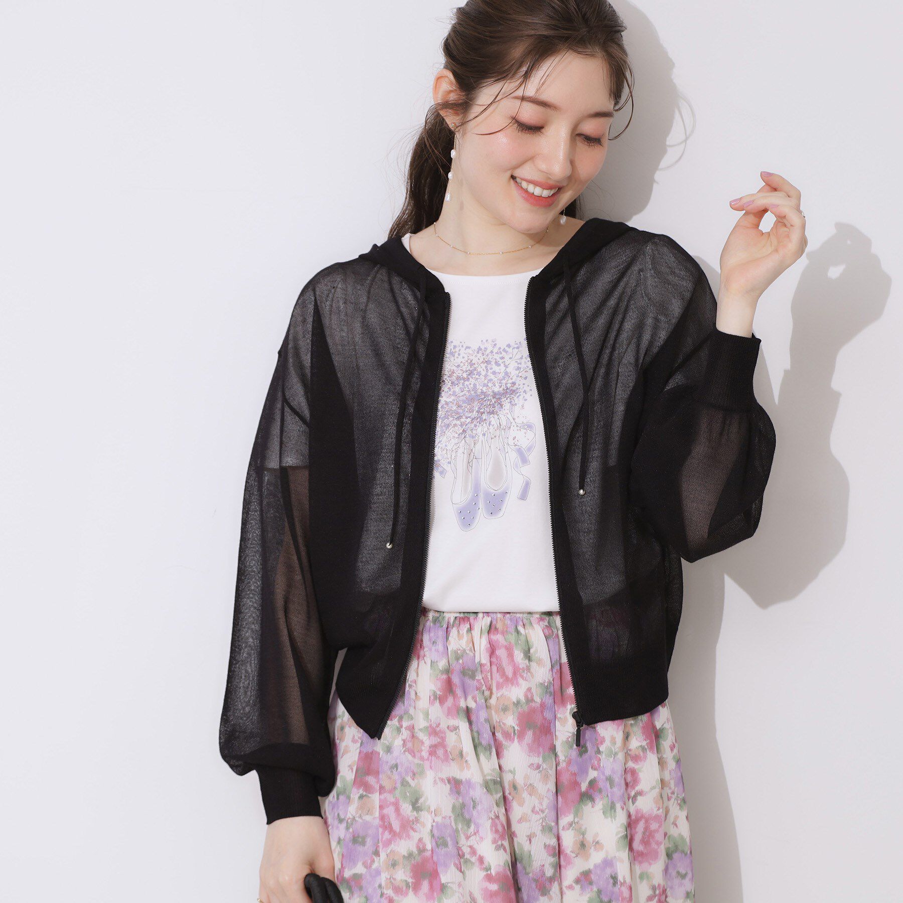 Couture broach「【上品な透け感・大人カジュアル】シアージップアップフーディー」|パーカー|