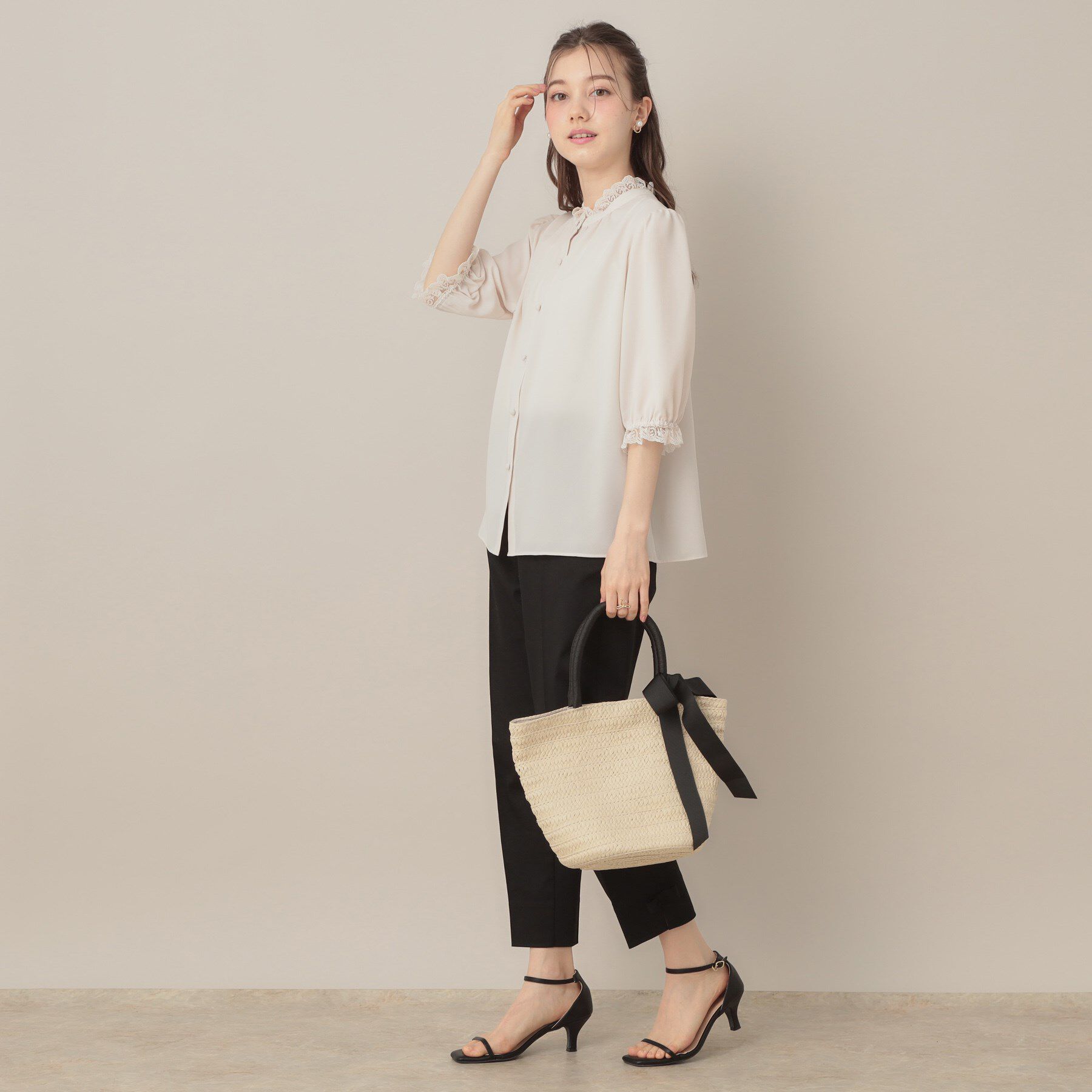 Couture broach「【華やか・大人可愛い・5分袖】エンブロレース前後2WAYブラウス」|シャツ・ブラウス|