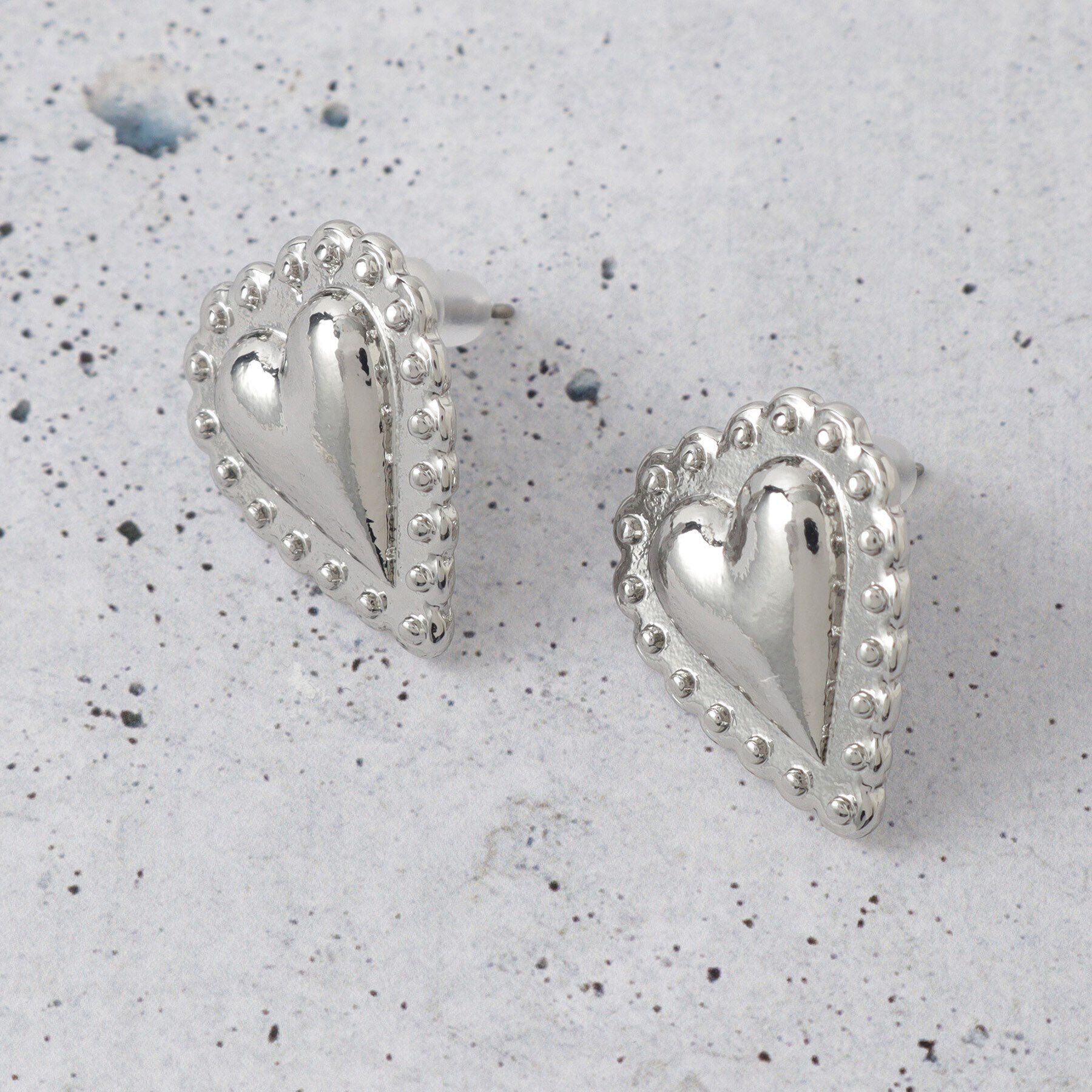 THE SHOP TK「アンティーク風ハートピアス＆イヤリング」|ピアス|シルバーピアス(00