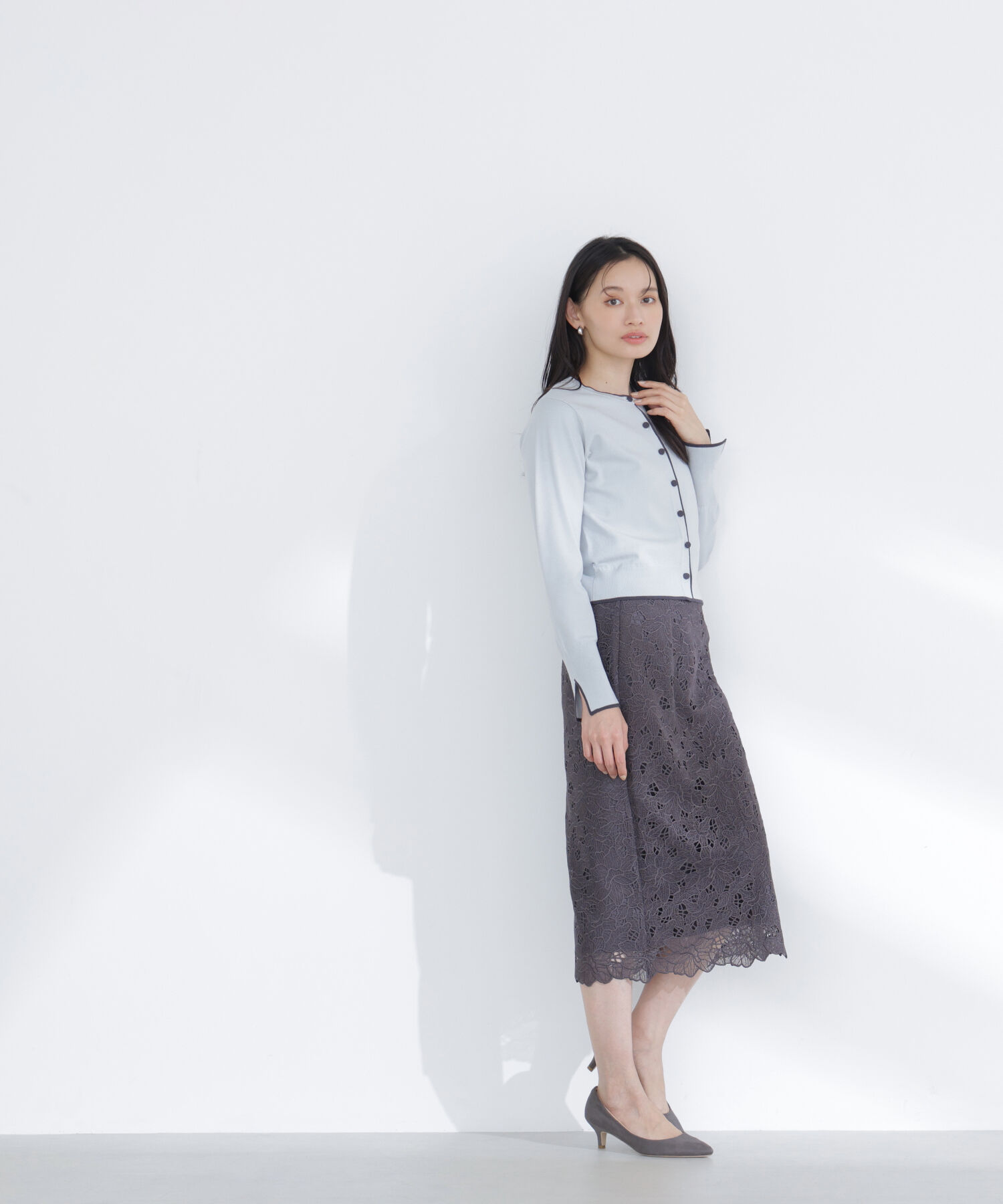  「クルミボタンバイカラーアンサンブル」|ニット・セーター|