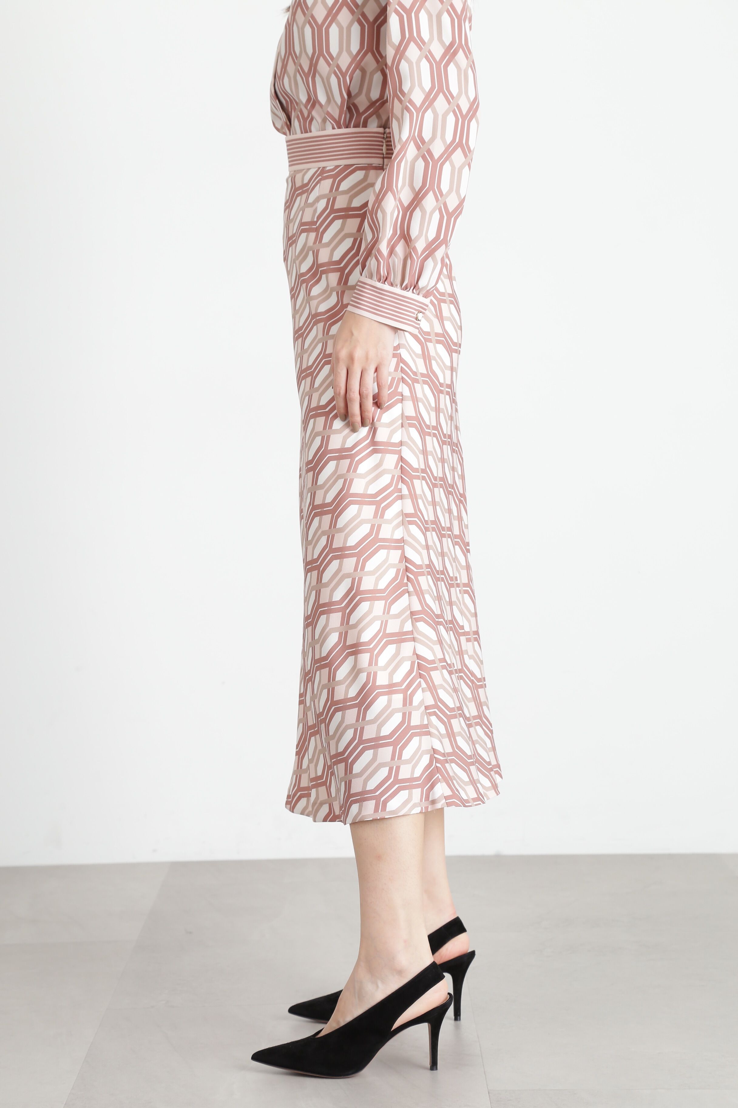  「ジオメトリックラインプリントスカート」|スカート|