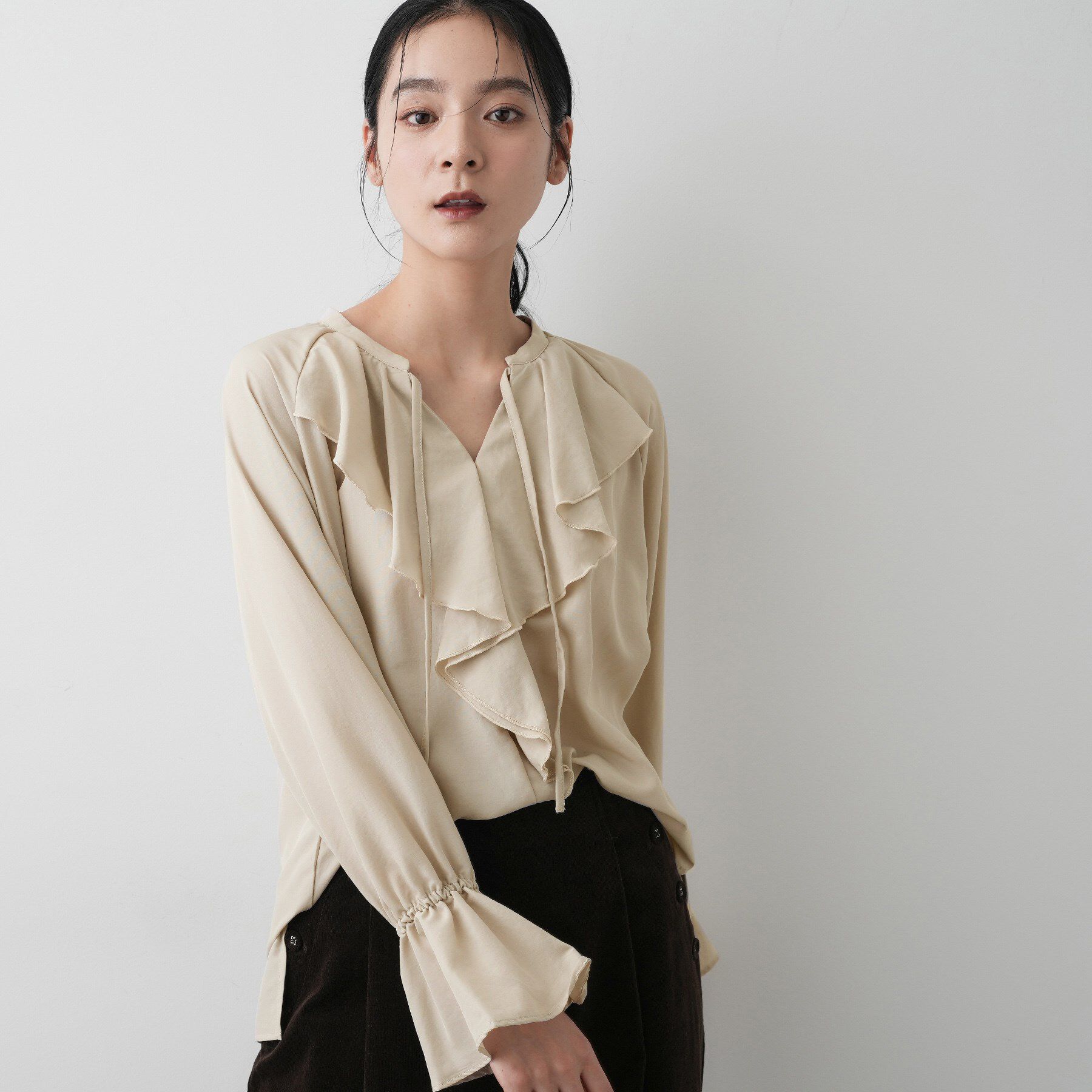 Dessin「【洗える】フィブリルフリルブラウス」|シャツ・ブラウス|ライトベージュ(05