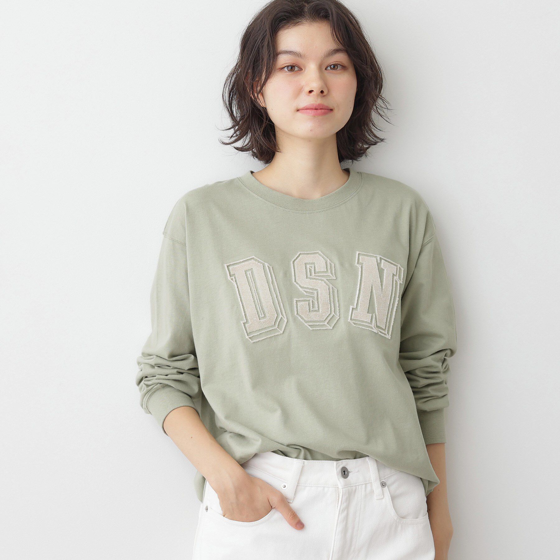 Dessin「【ユニセックス/洗える】ビッグロゴロンT」|Tシャツ・カットソー|ライトグリーン(02