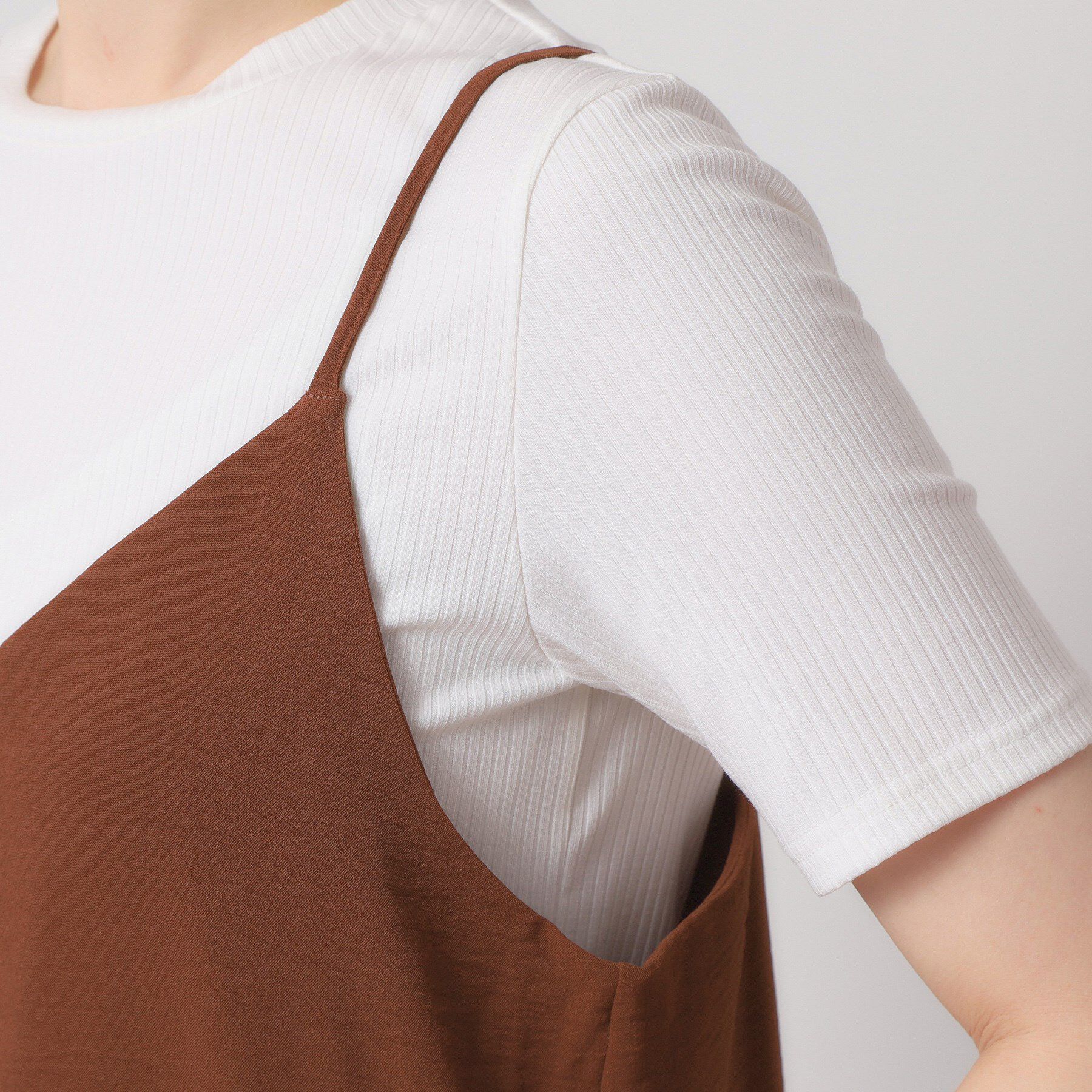 ITS&rsquo;DEMO「【接触冷感／吸水速乾／洗濯機OK／イージーケア】ジレ&times;キャミワンピースセット＜ラク服シリーズ＞」|ワンピース|