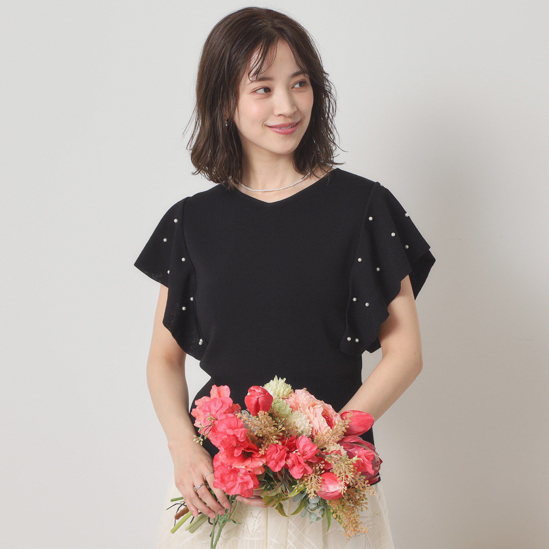 ITS&rsquo;DEMO「【さらりタッチ／手洗い可】パール調フレア袖ニット」|ニット・セーター|ブラック(019)