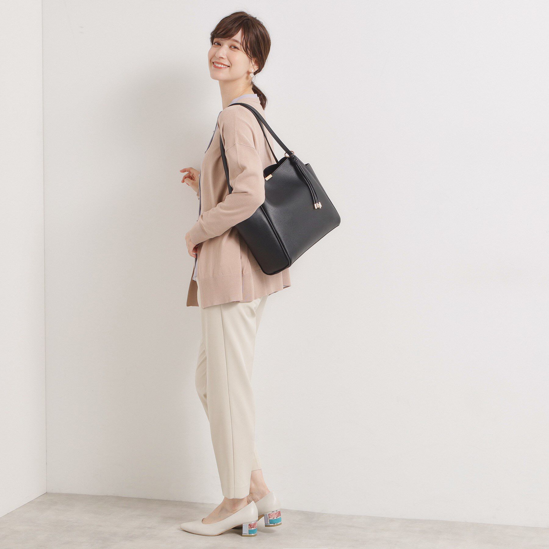 ITS&rsquo;DEMO「【通勤】タッセル付き変形A4トート」|トートバッグ|