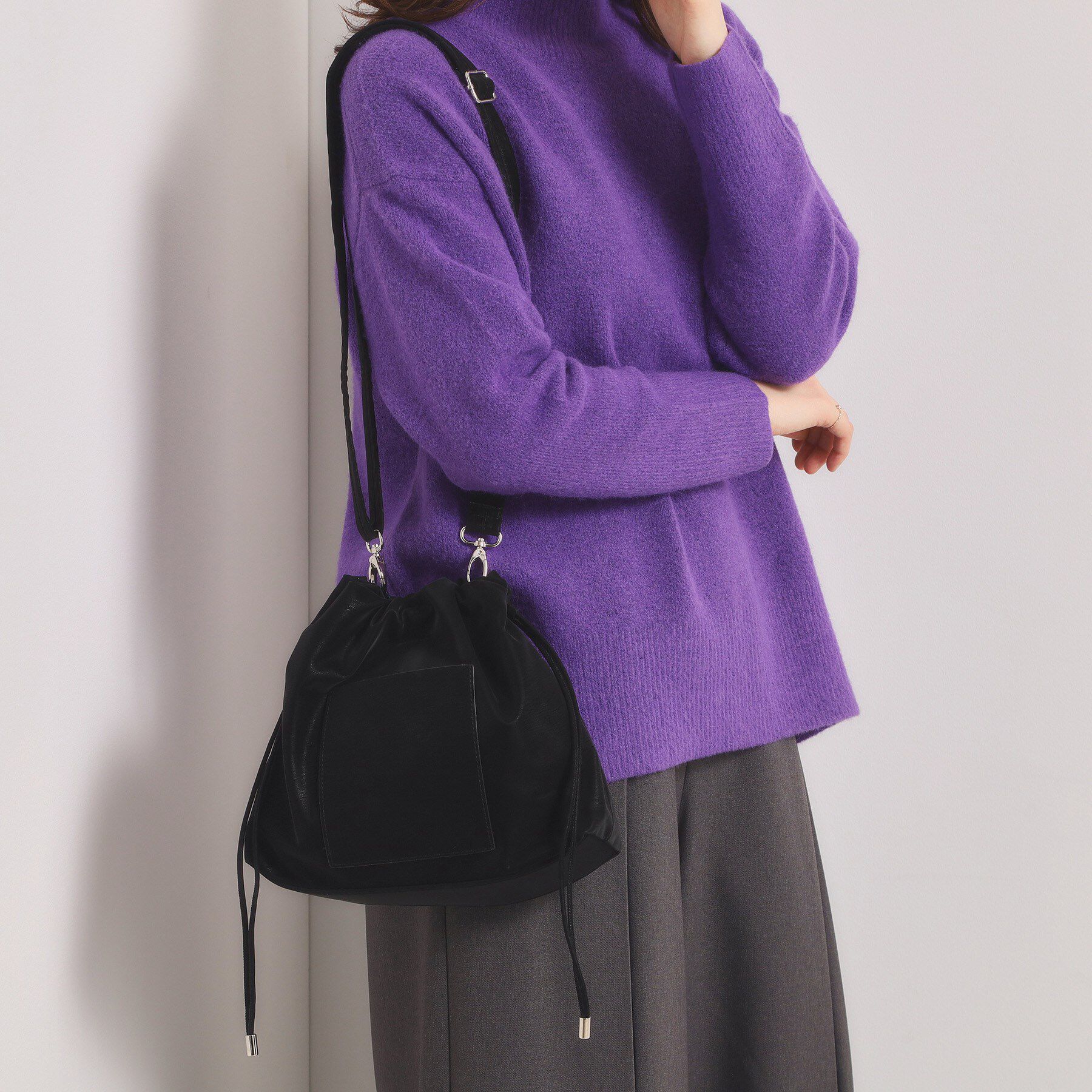 ITS&rsquo;DEMO「ヌバック調ドロストショルダー」|ショルダー・メッセンジャー|ブラック(019)