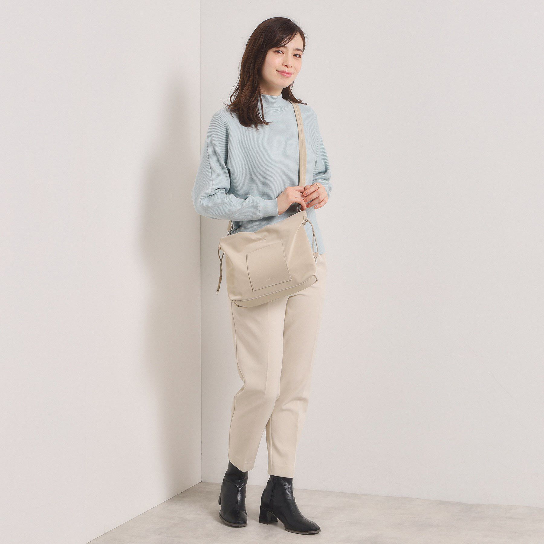 ITS&rsquo;DEMO「ヌバック調ドロストショルダー」|ショルダー・メッセンジャー|