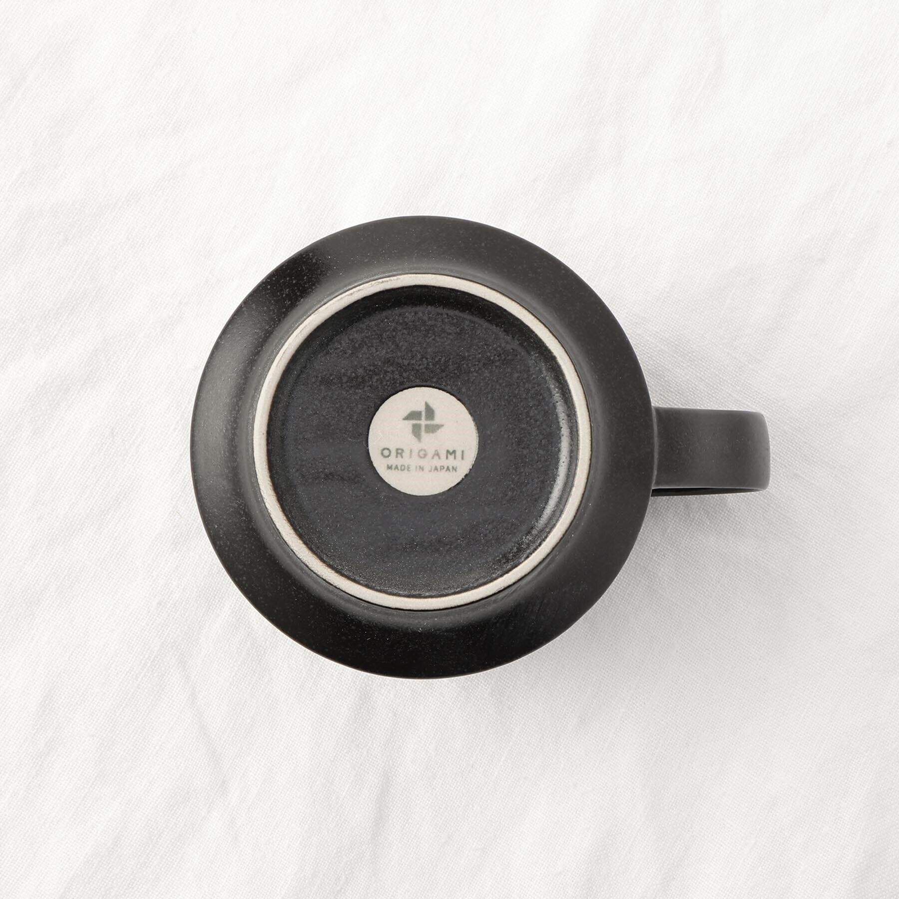 212 KITCHEN STORE「ORIGAMI フレア マグカップビンテージブラック」|グラス・マグカップ|