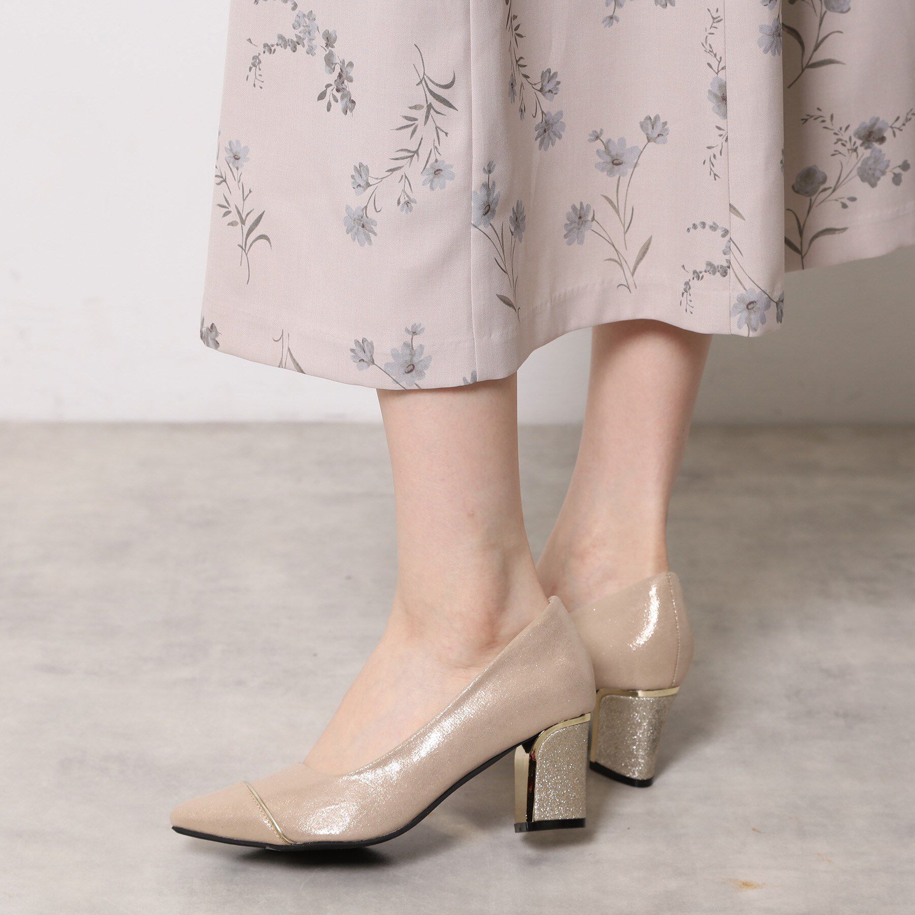 ESPERANZA「【EC先行販売】ラメヒールゴールドラインパンプス」|パンプス|