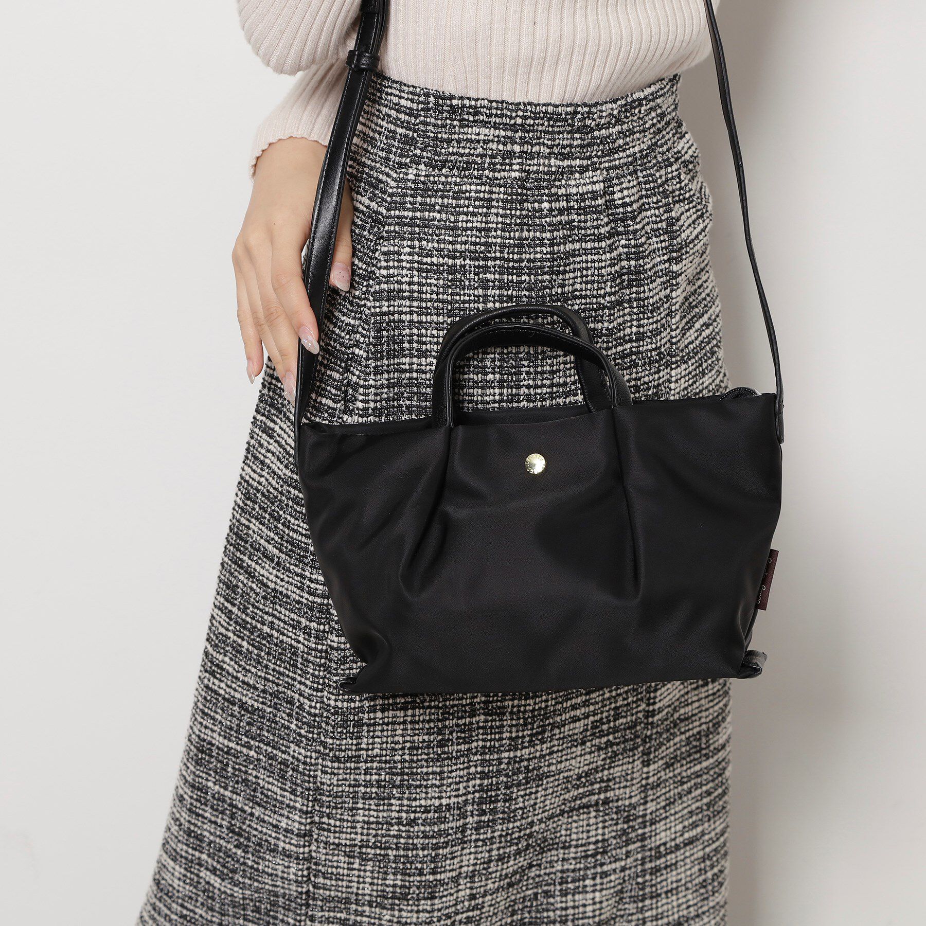 ESPERANZA「肩楽 2WAYミニショルダーギャザーバッグ」|ショルダー・メッセンジャー|ブラック(919)