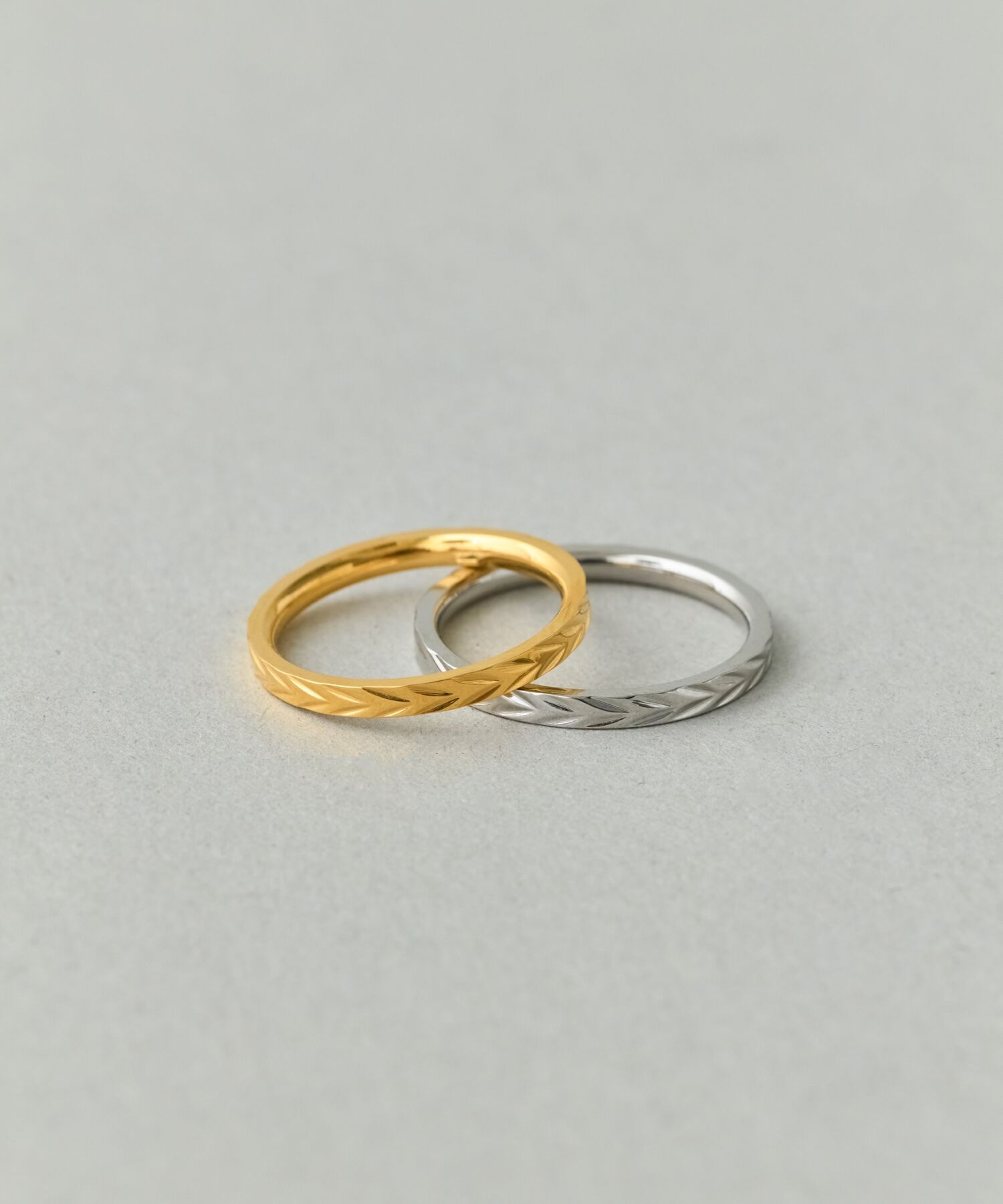 Phoebe「【金属アレルギー対応】メタルリーフカットリング　シルバー/サージカルステンレス」|リング|