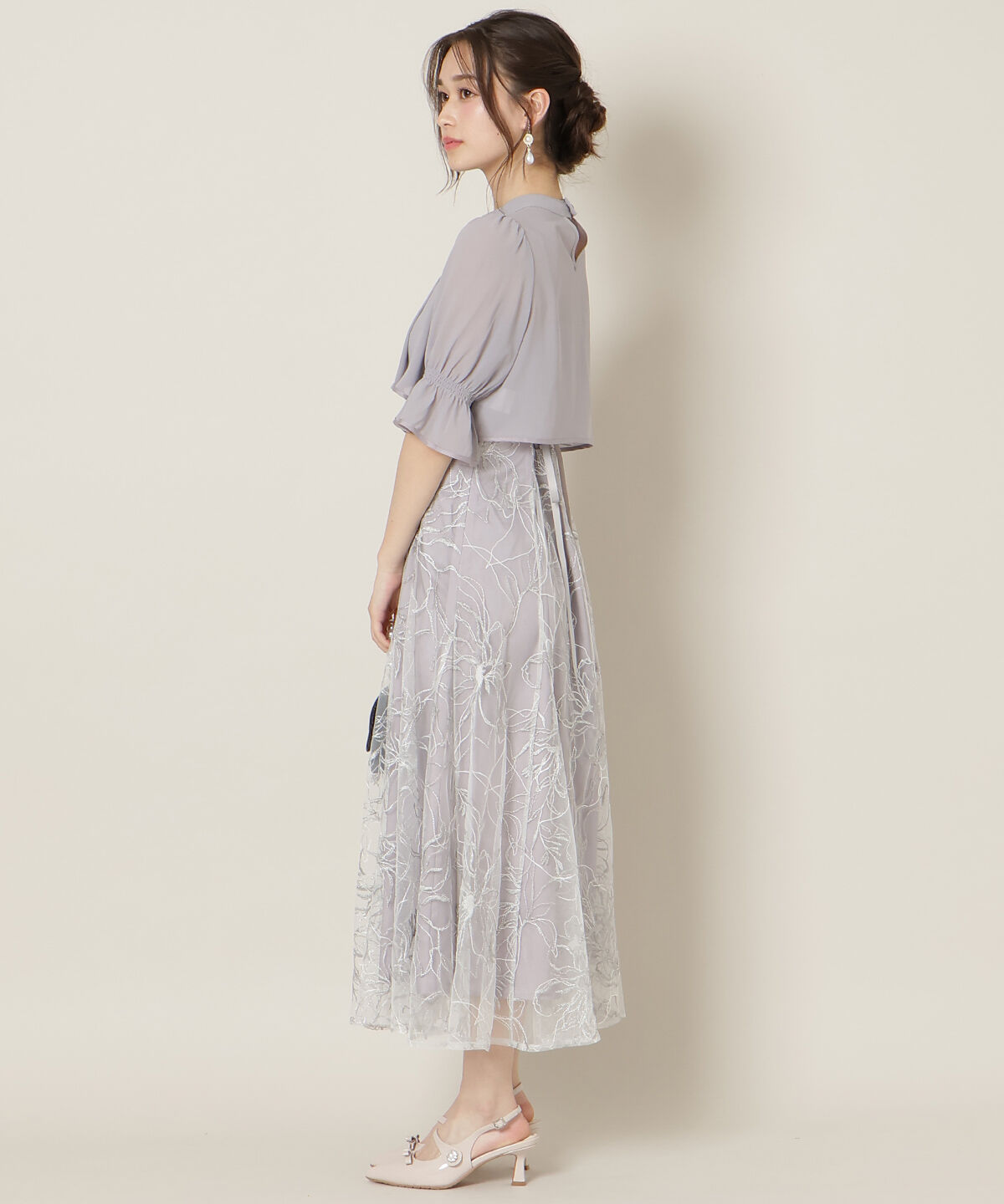 WILLSELECTION「フロントスリットフレアブラウス&times;フレアレースキャミワンピース」|ドレス|