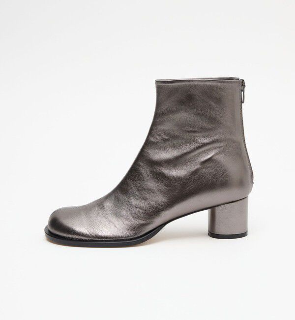 ODETTE E ODILE「ソフトタッチ ショートブーツ50&uarr;」|ショートブーツ|SILVER