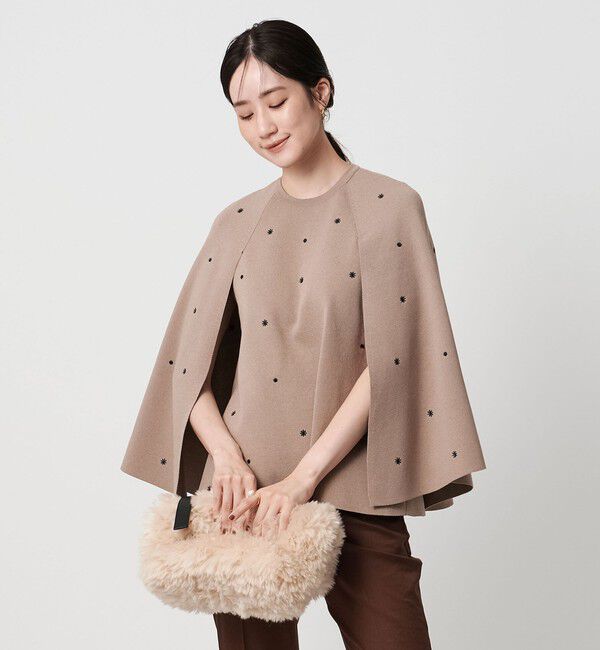 UNITED ARROWS「エンブロイダリー フラワー ケープニット ‐ウォッシャブル‐」|ニット・セーター|