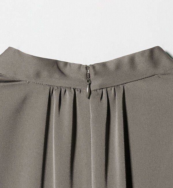 UNITED ARROWS「バック サテン Vネック ロングスリーブ ブラウス ‐ウォッシャブル‐」|シャツ・ブラウス|