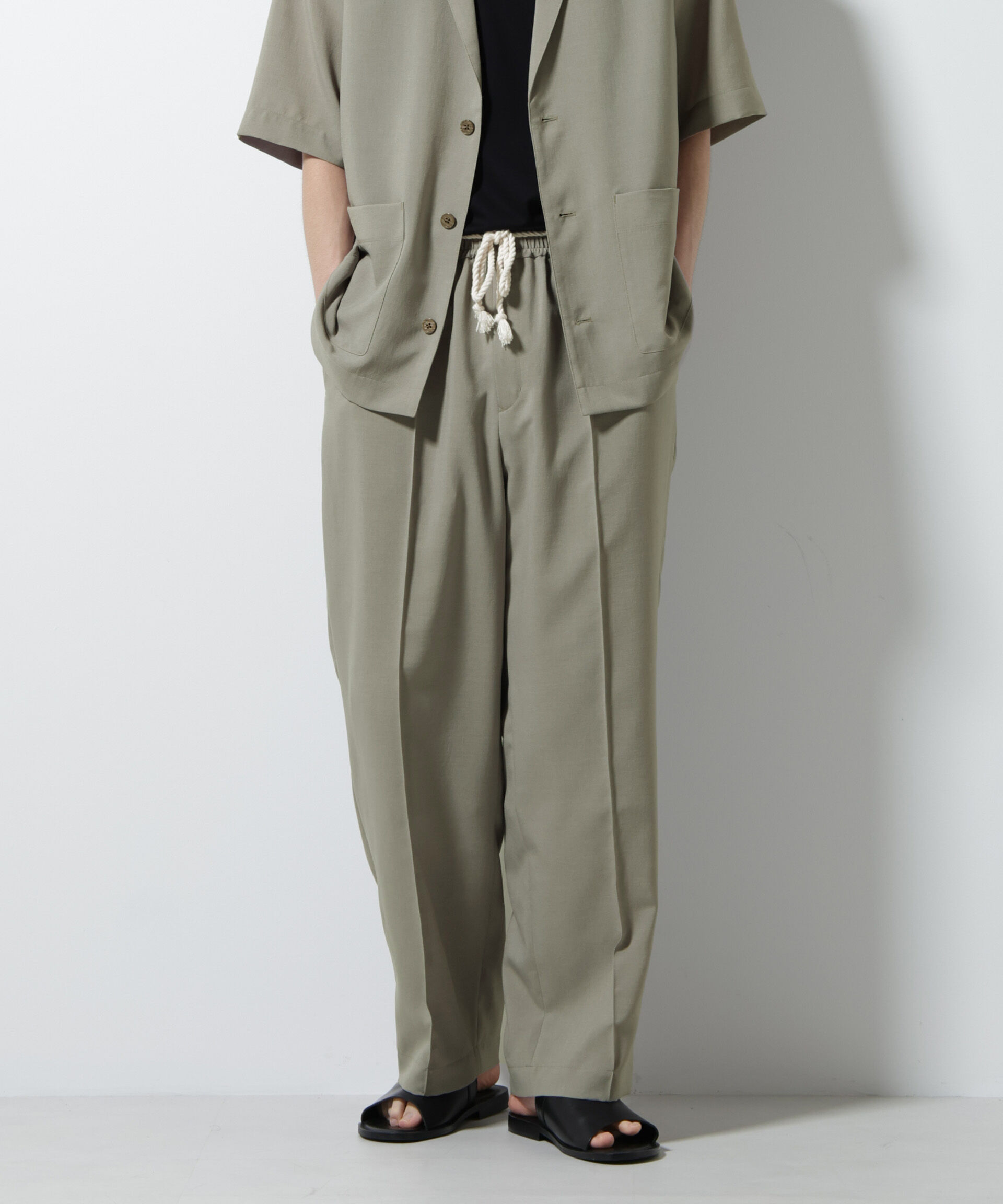 nano･universe「メランジドライイージーテーパードパンツ（セットアップ可）」|チノ|